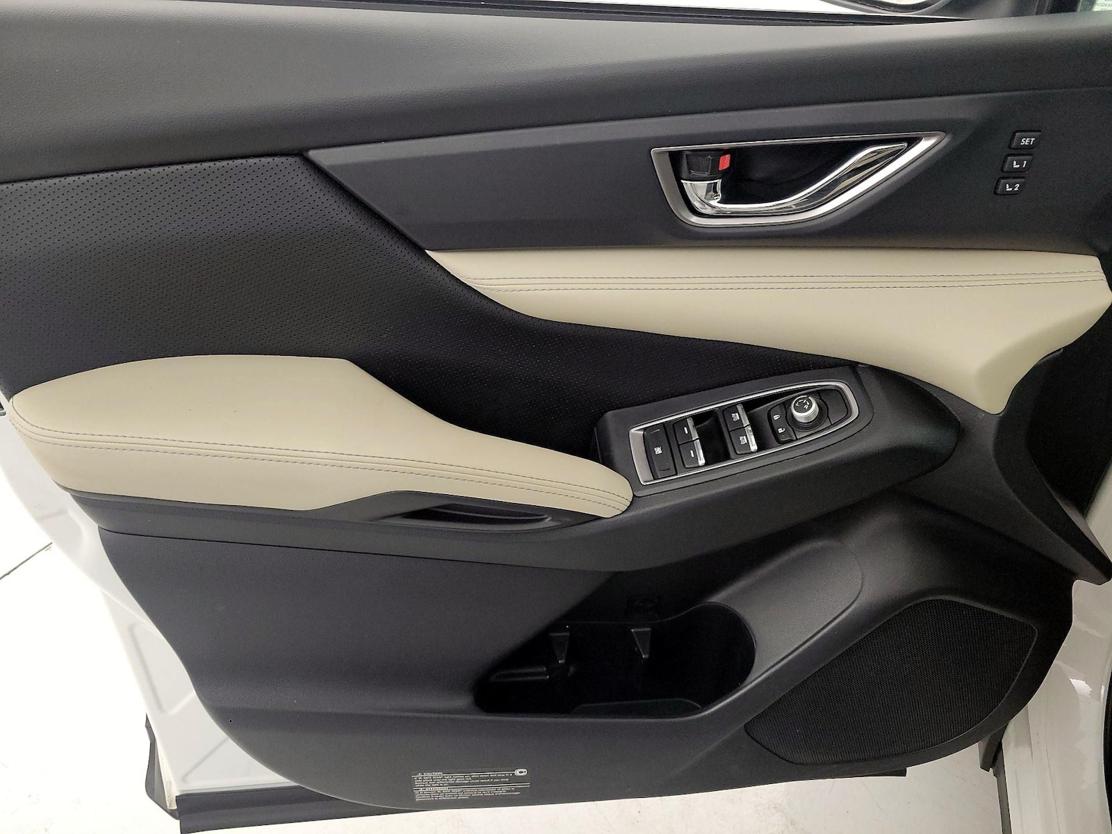 2023 Subaru Ascent Limited - Photo 13