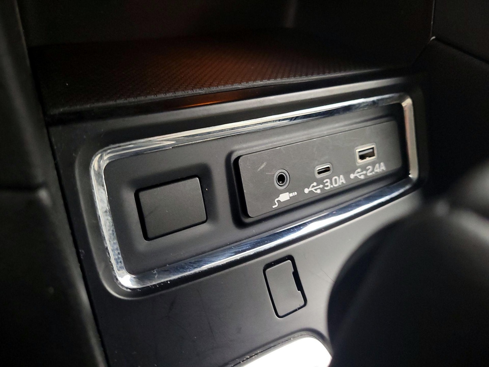 2023 Subaru Ascent Limited - Photo 19