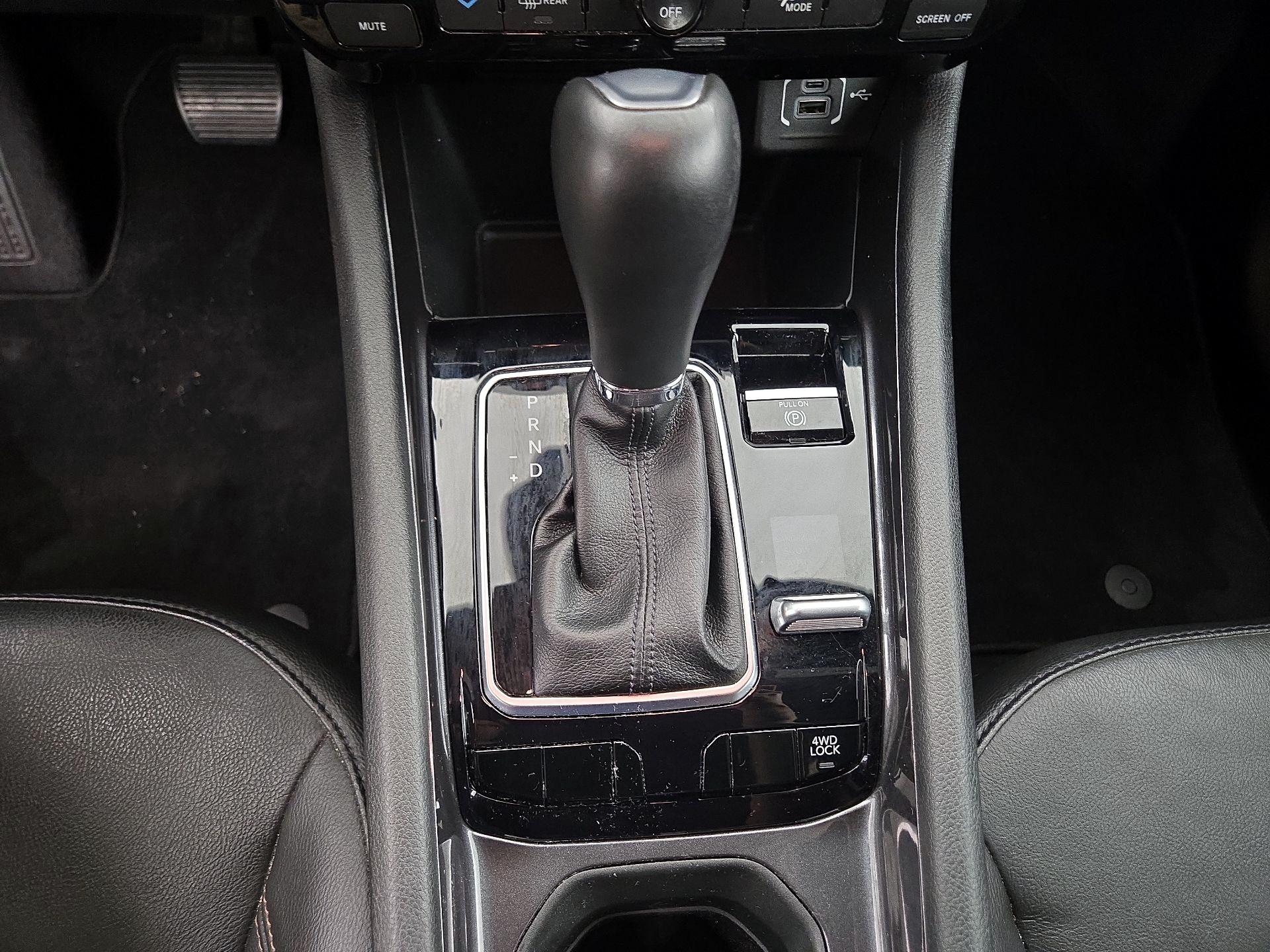 Thumbnail: 2023 Jeep Compass - 17