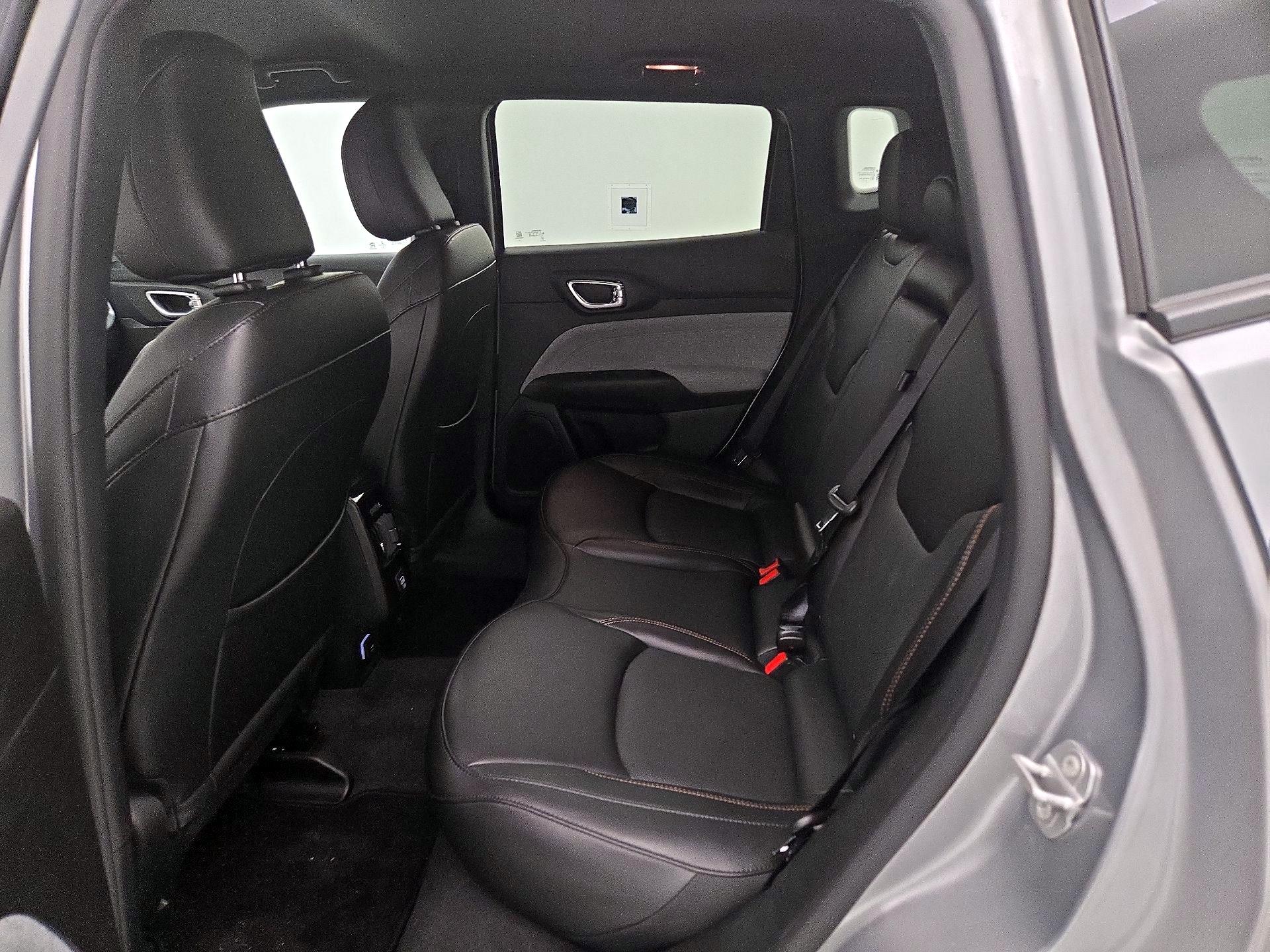 Thumbnail: 2023 Jeep Compass - 19