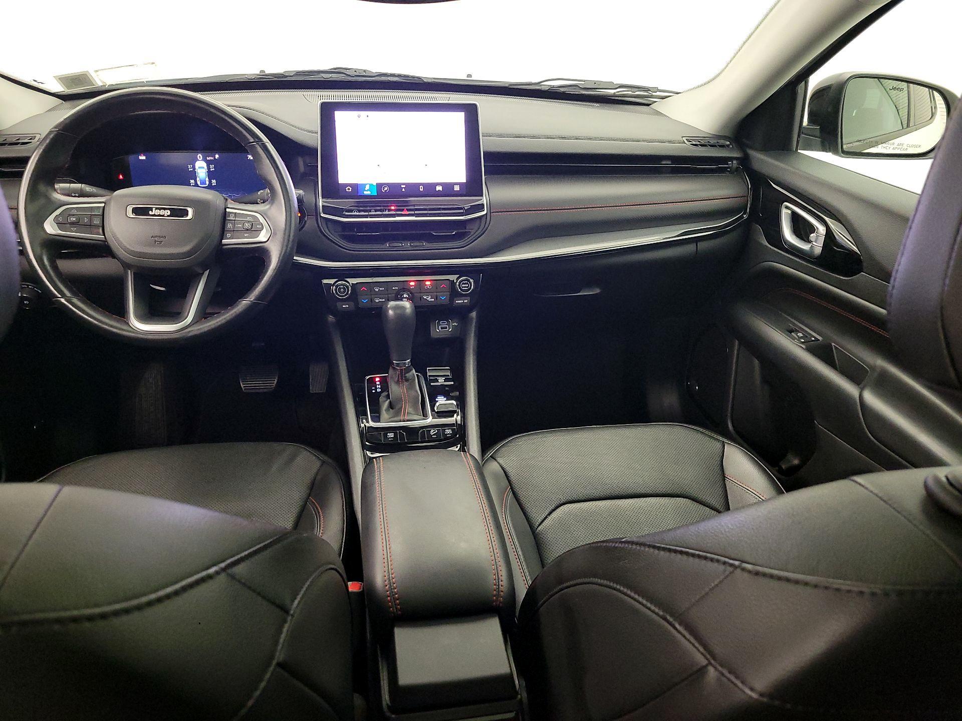 Thumbnail: 2022 Jeep Compass - 9