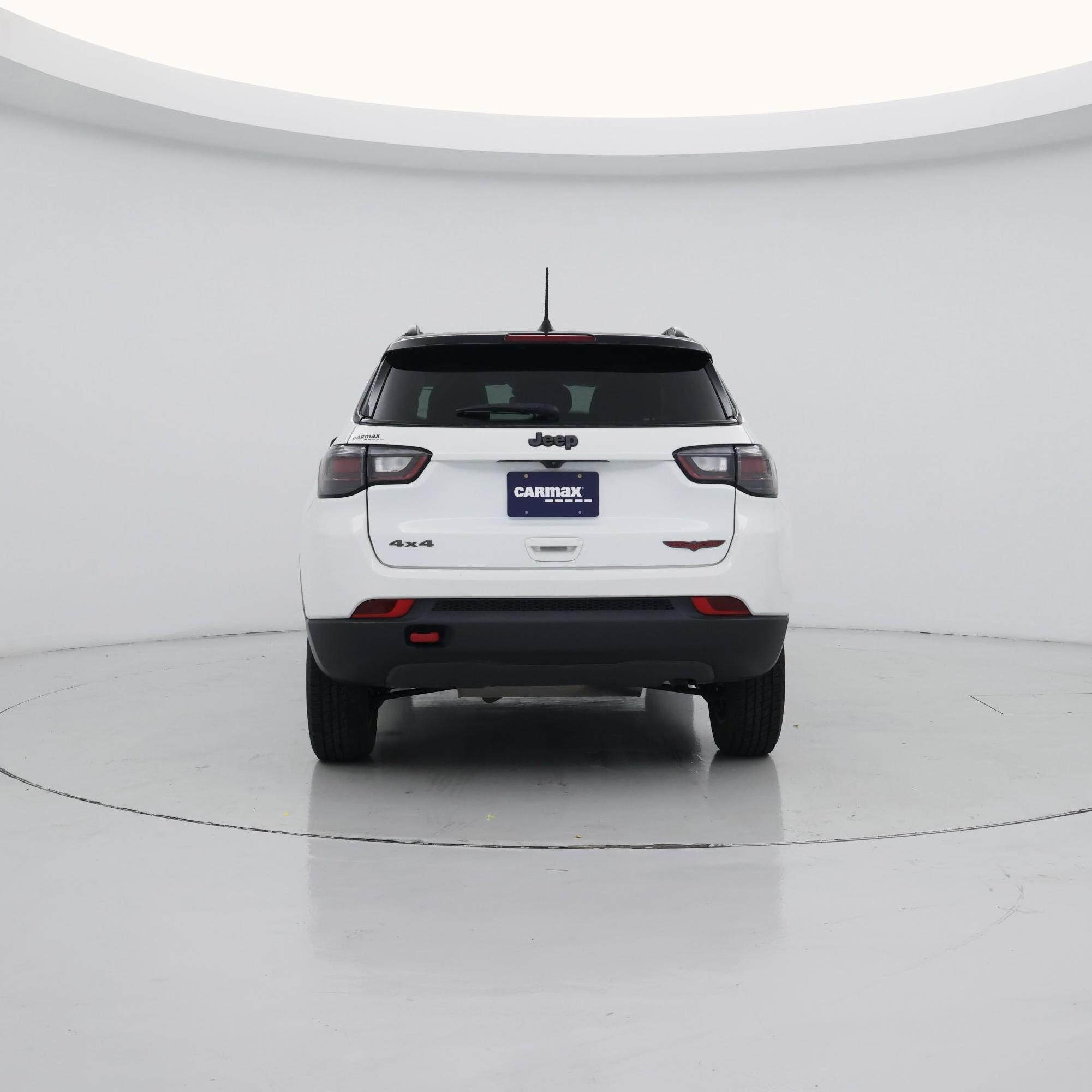 Thumbnail: 2022 Jeep Compass - 6