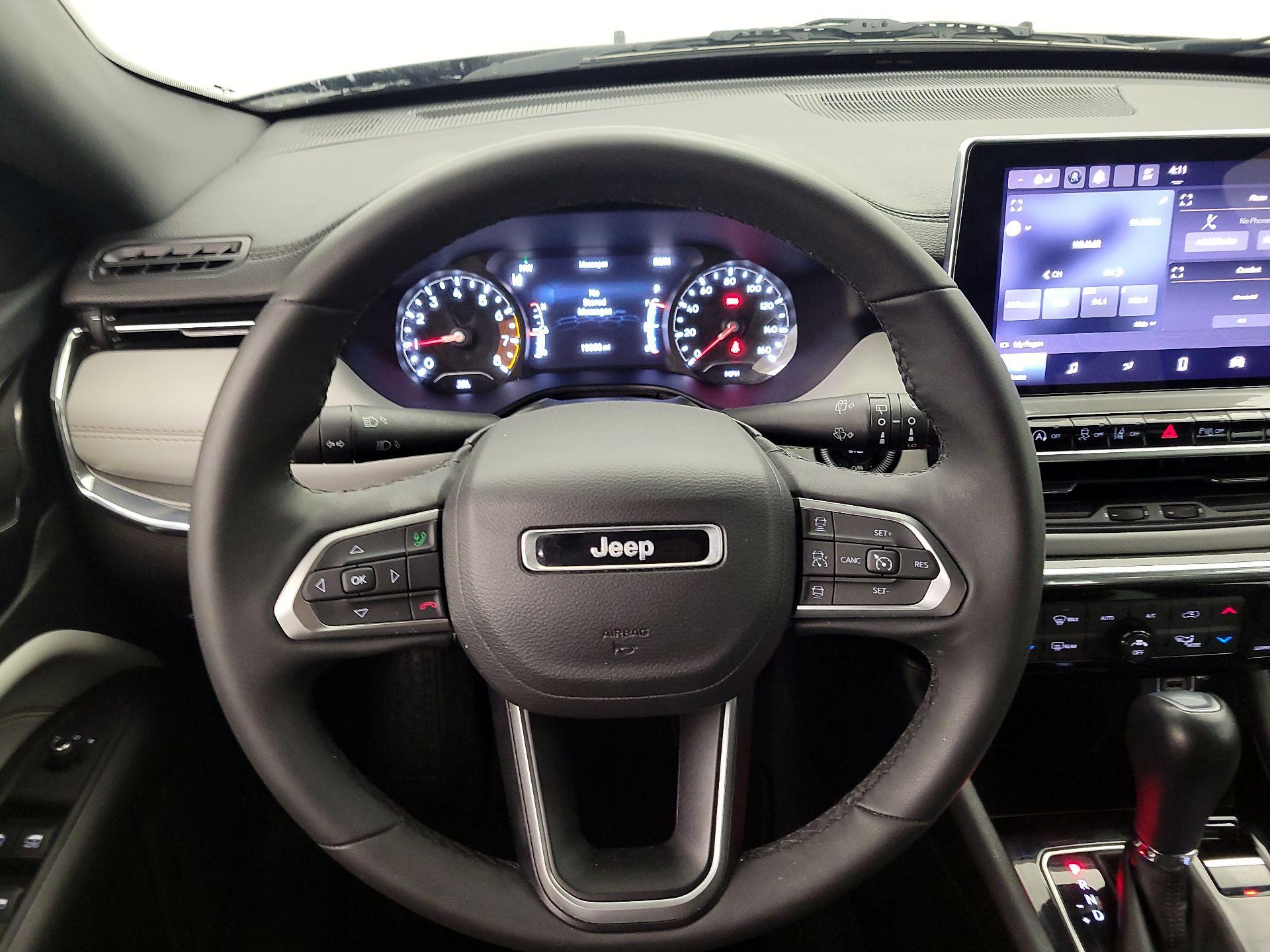 Thumbnail: 2023 Jeep Compass - 10