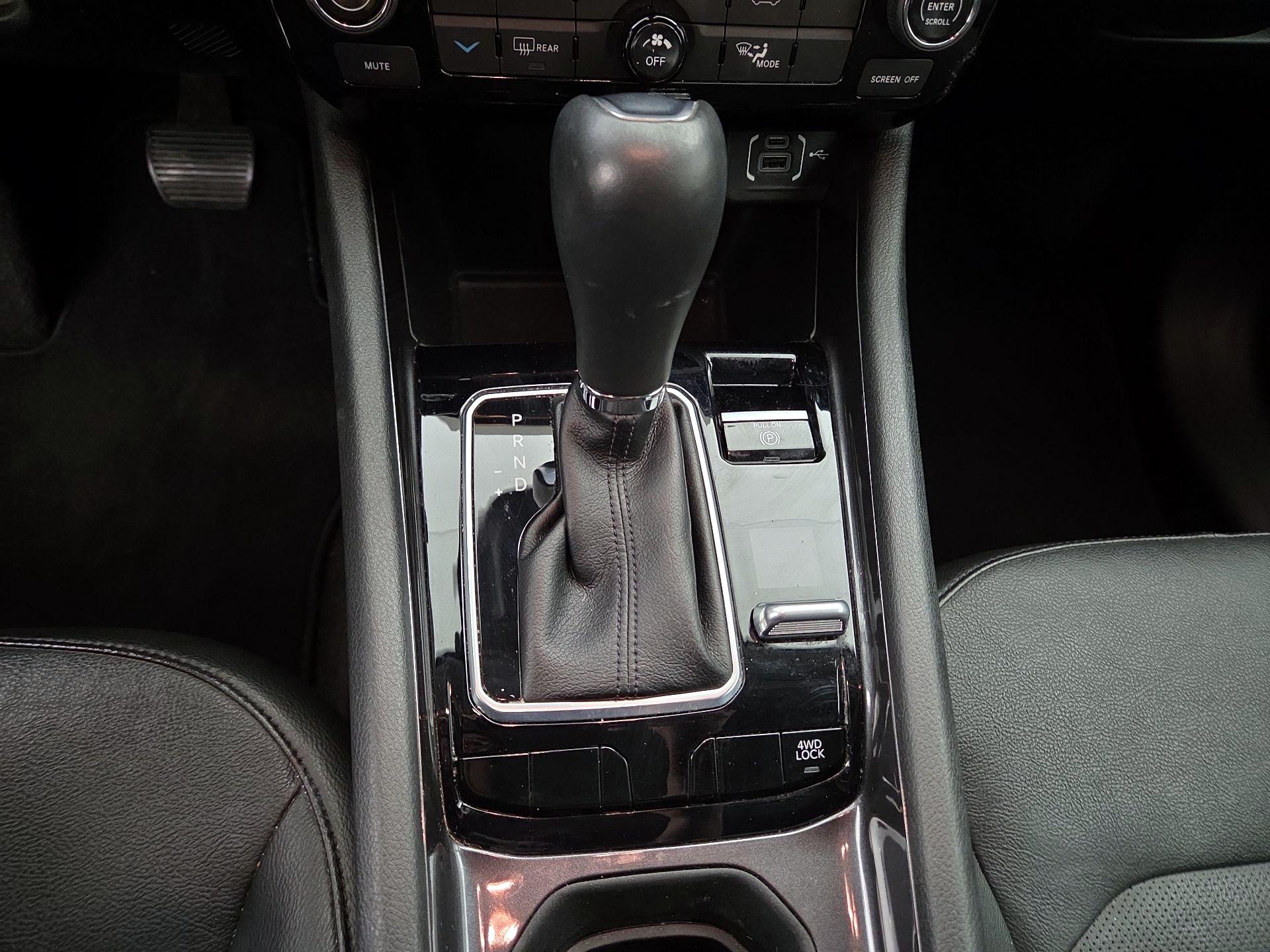 Thumbnail: 2022 Jeep Compass - 17