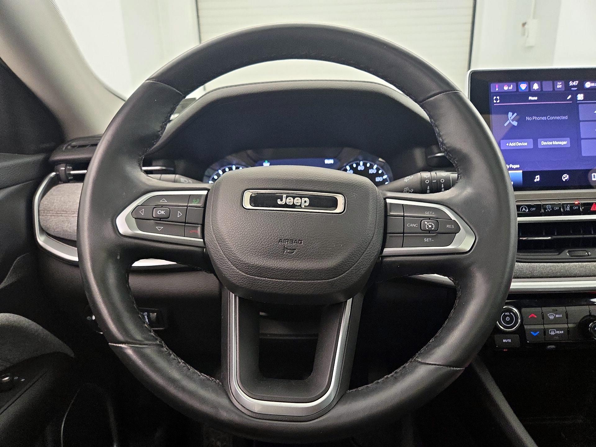 Thumbnail: 2022 Jeep Compass - 10