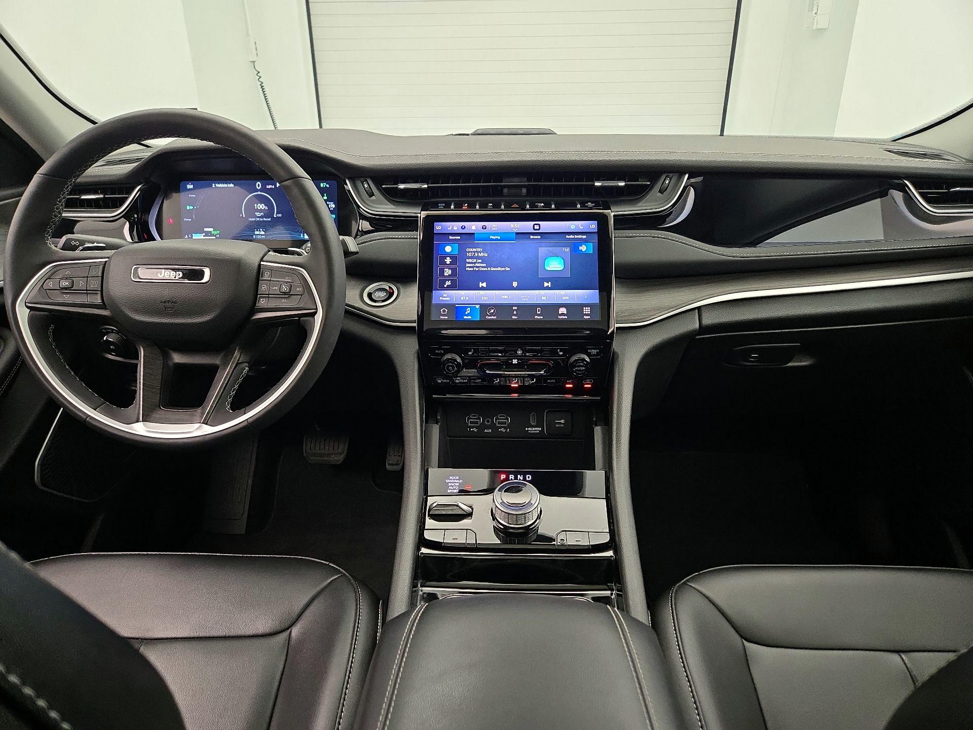 Thumbnail: 2023 Jeep Grand Cherokee - 9