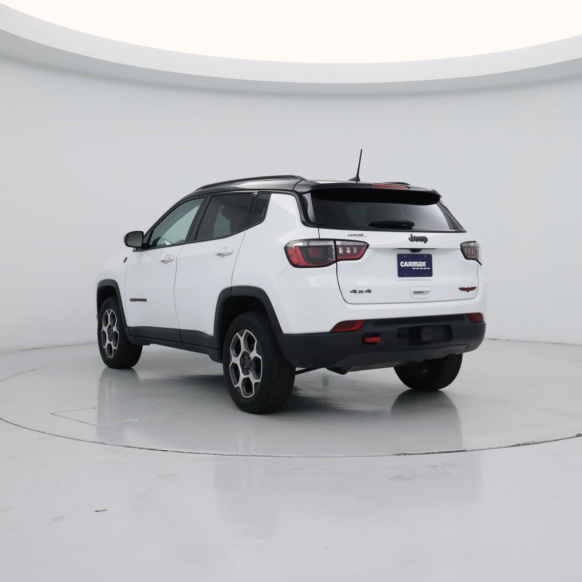 Thumbnail: 2022 Jeep Compass - 2