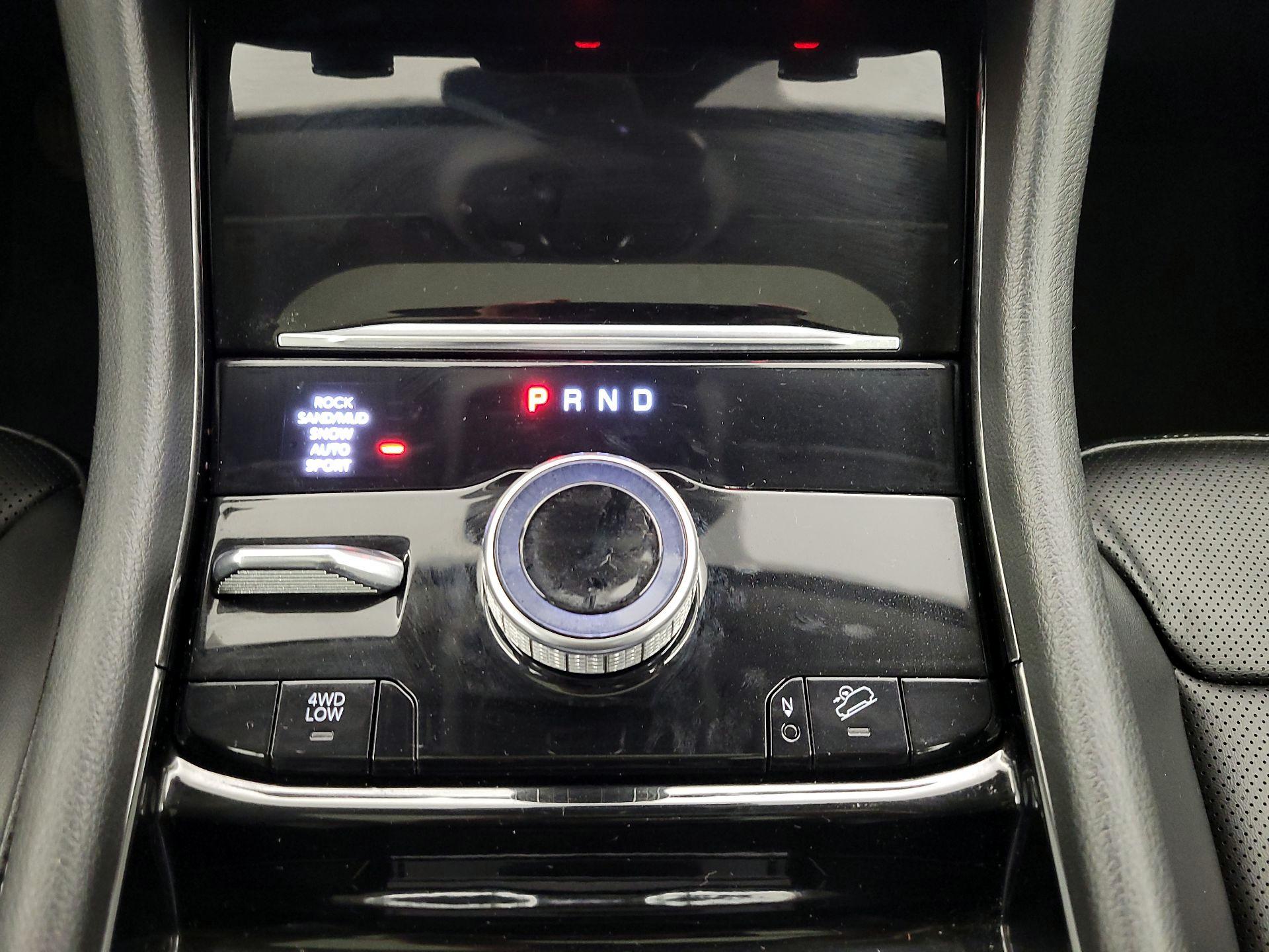 Thumbnail: 2023 Jeep Grand Cherokee - 18