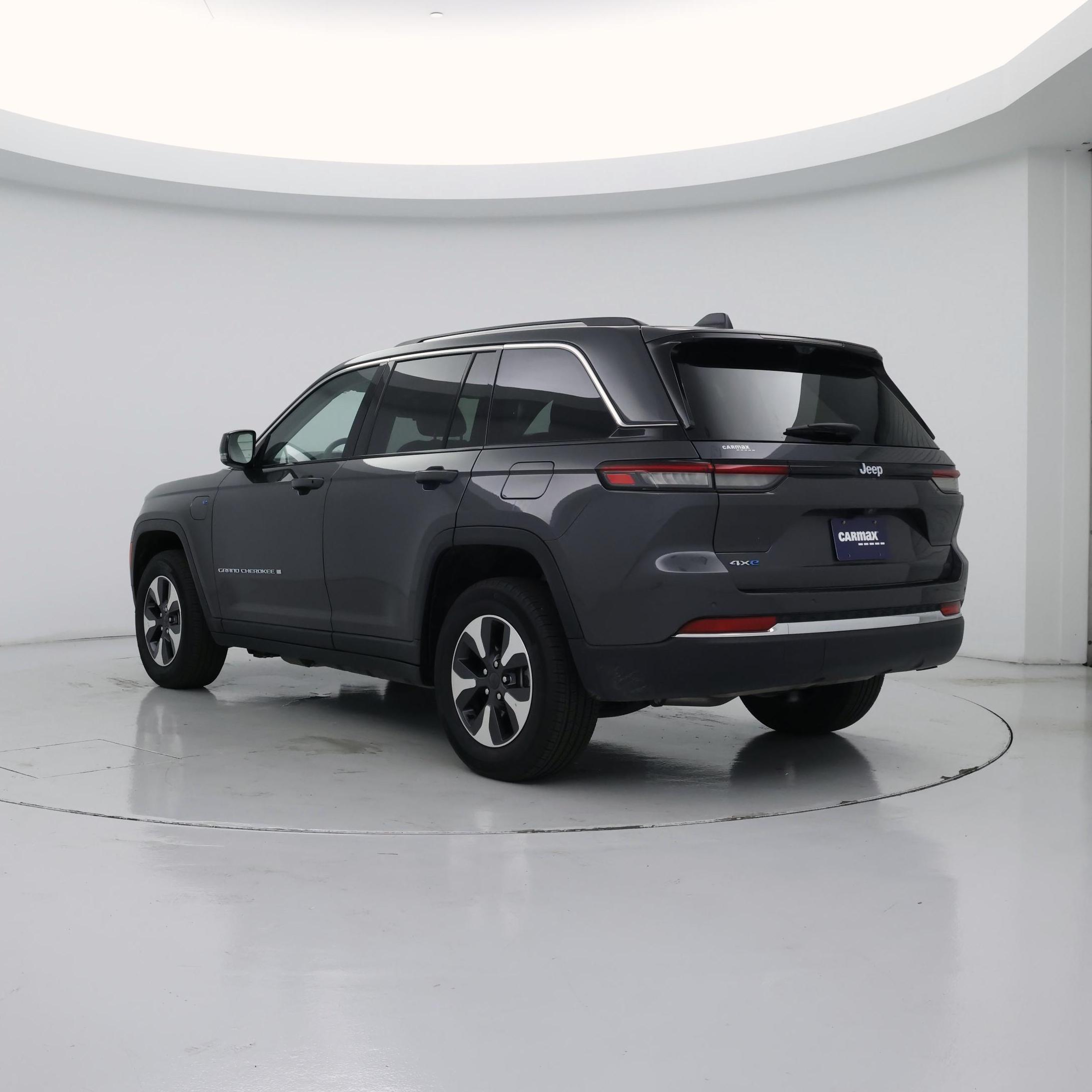 Thumbnail: 2023 Jeep Grand Cherokee - 2