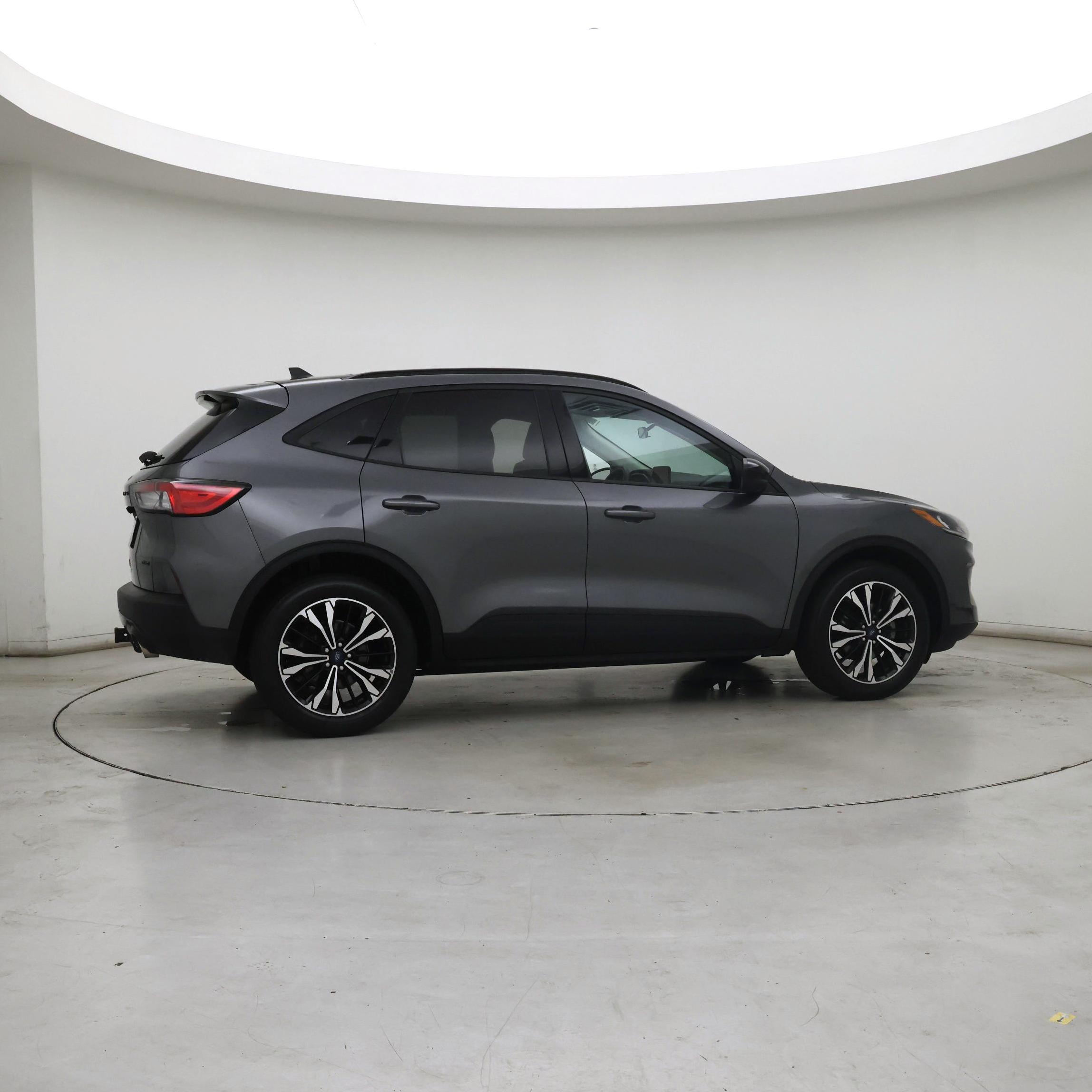 Thumbnail: 2022 Ford Escape - 6