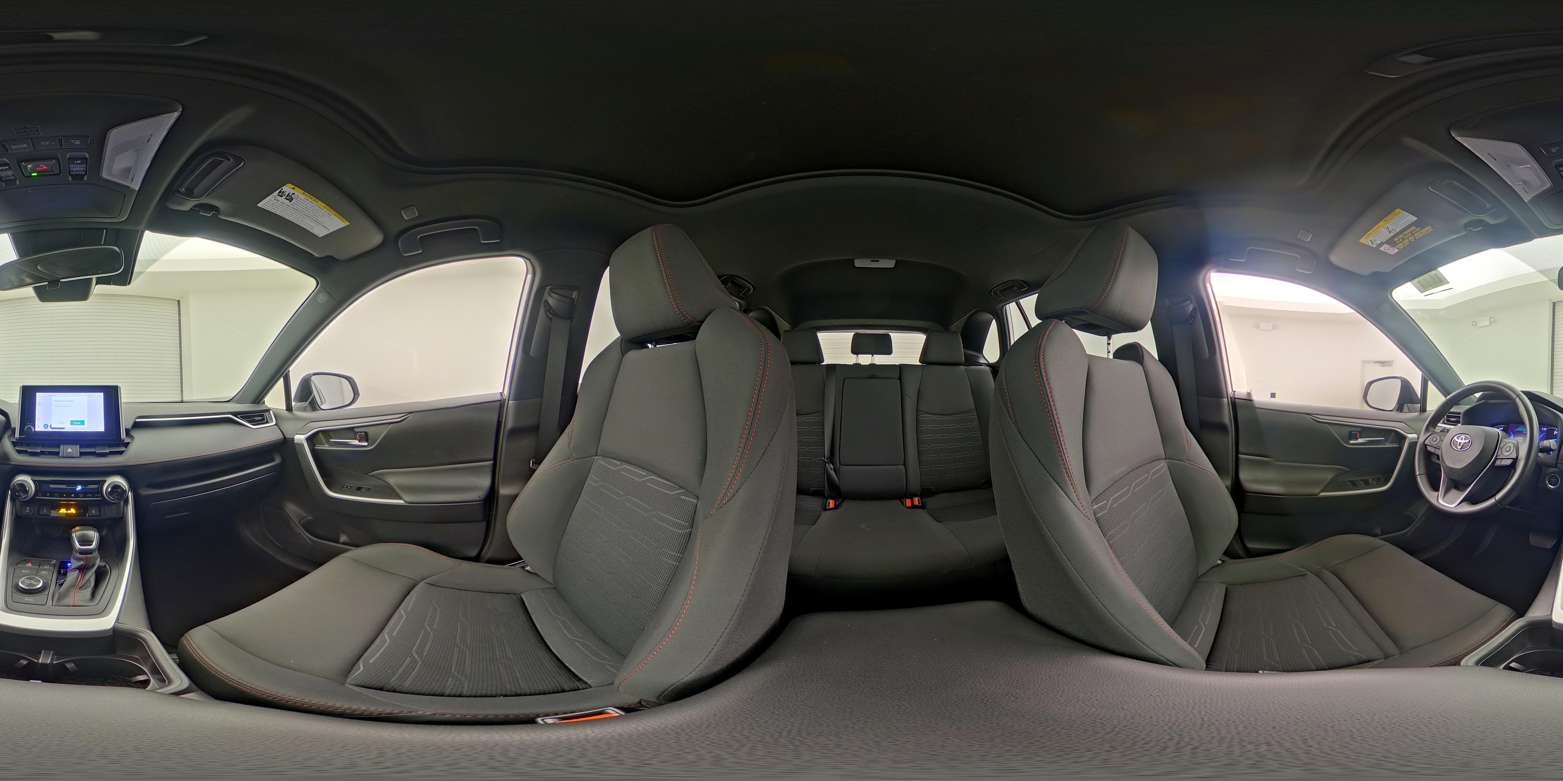2023 Toyota RAV4 SE - Photo 25