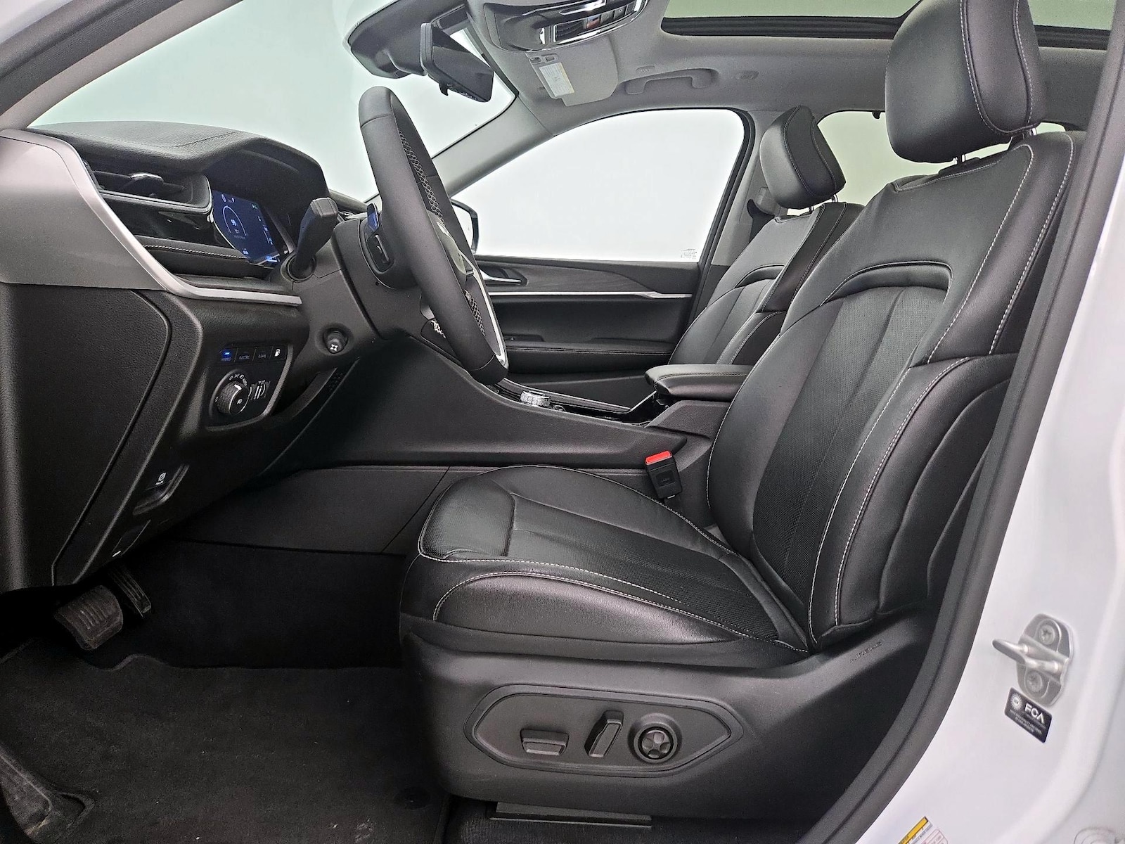 2023 Jeep Grand Cherokee 4xe - Photo 12