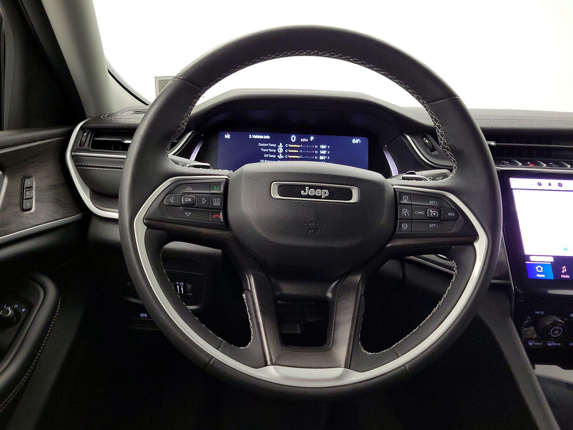 Thumbnail: 2023 Jeep Grand Cherokee L - 10