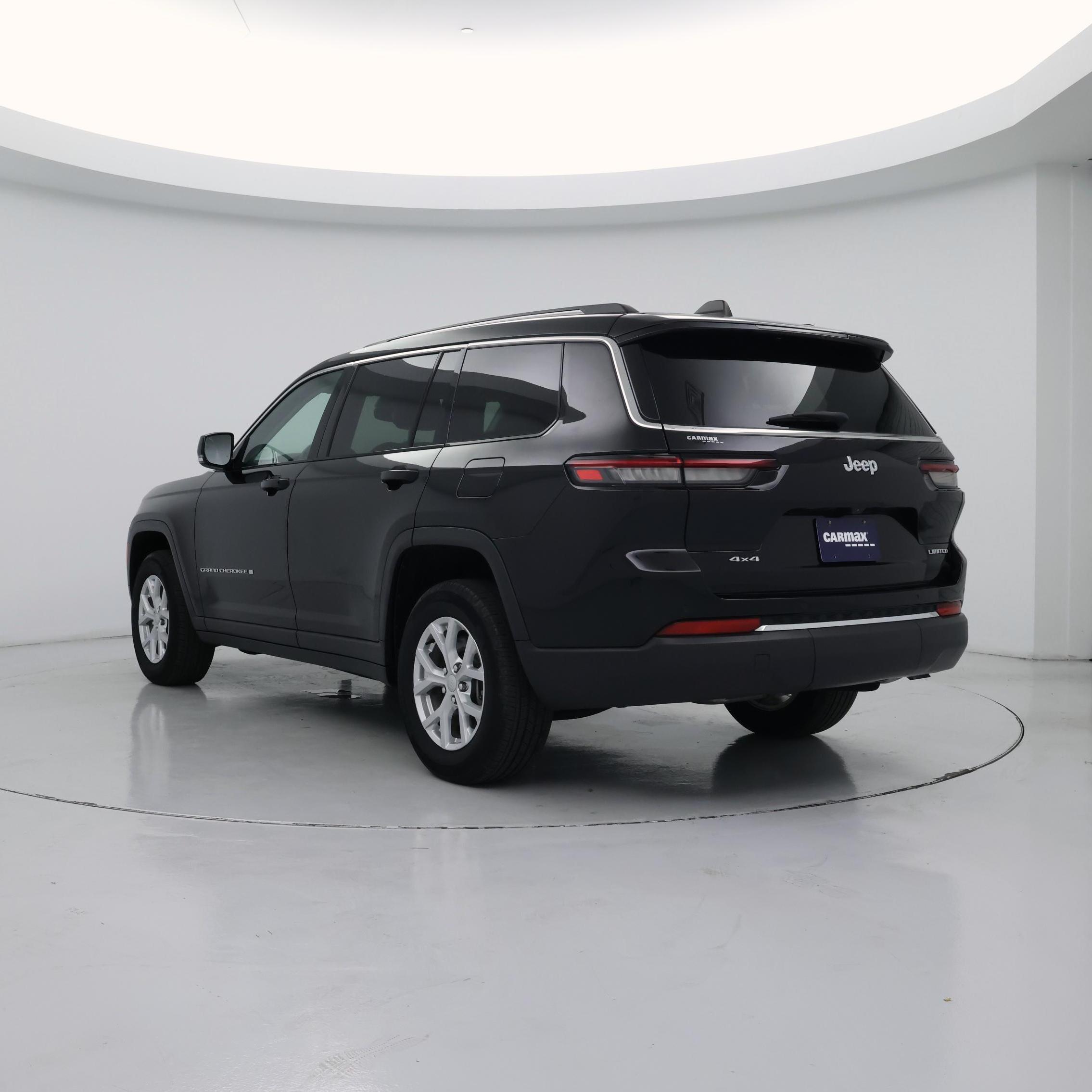 Thumbnail: 2023 Jeep Grand Cherokee L - 2