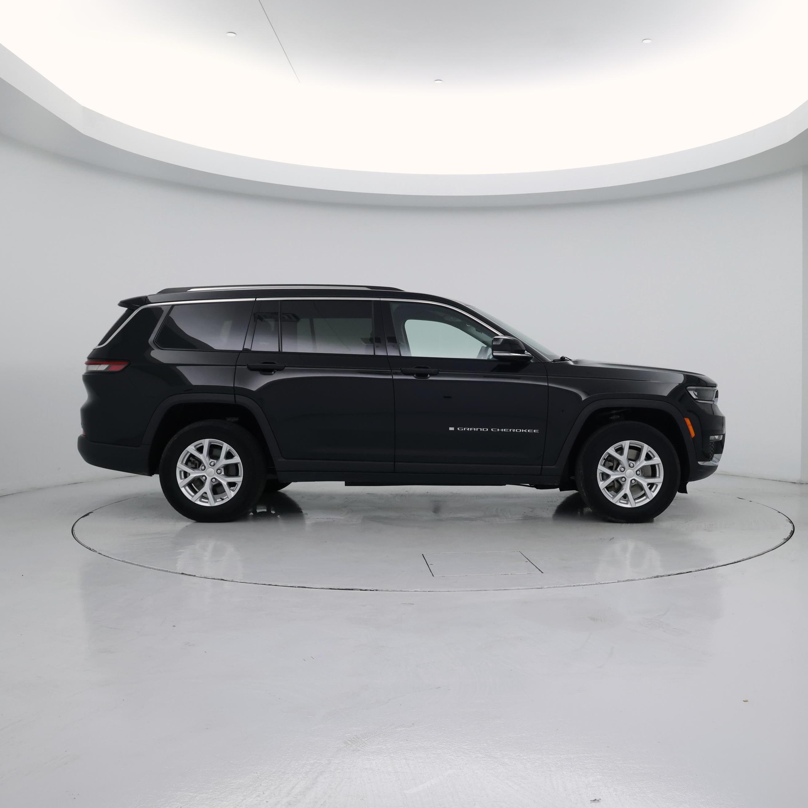 Thumbnail: 2023 Jeep Grand Cherokee L - 7