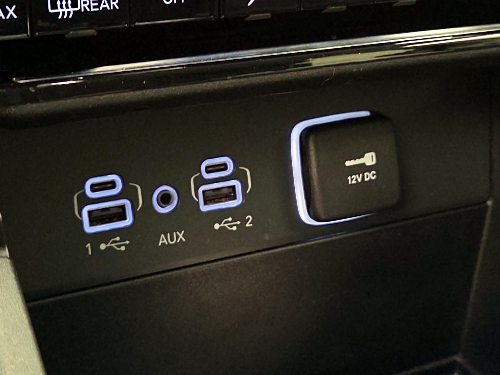 Thumbnail: 2023 Jeep Grand Cherokee L - 18