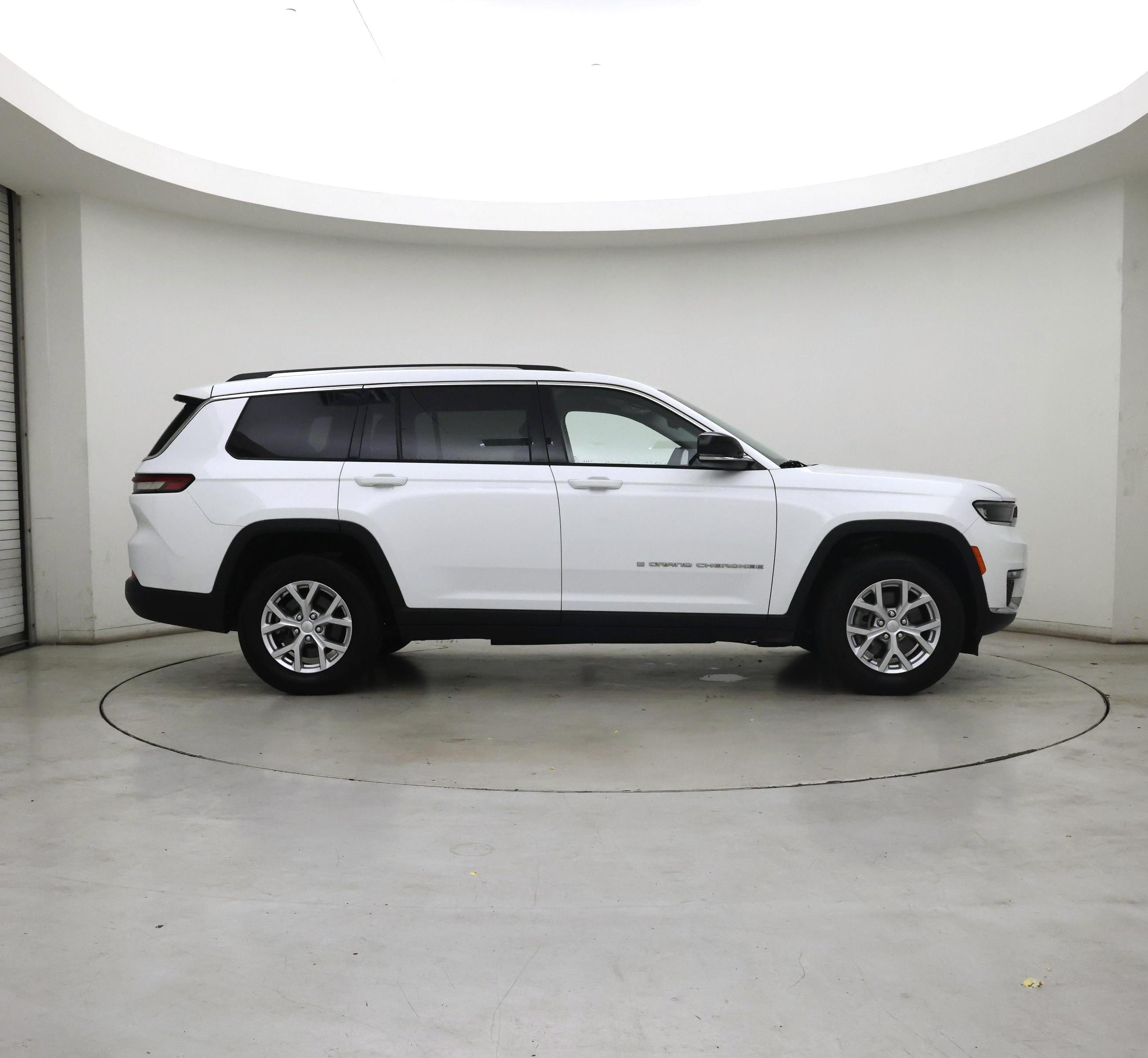 Thumbnail: 2023 Jeep Grand Cherokee L - 7
