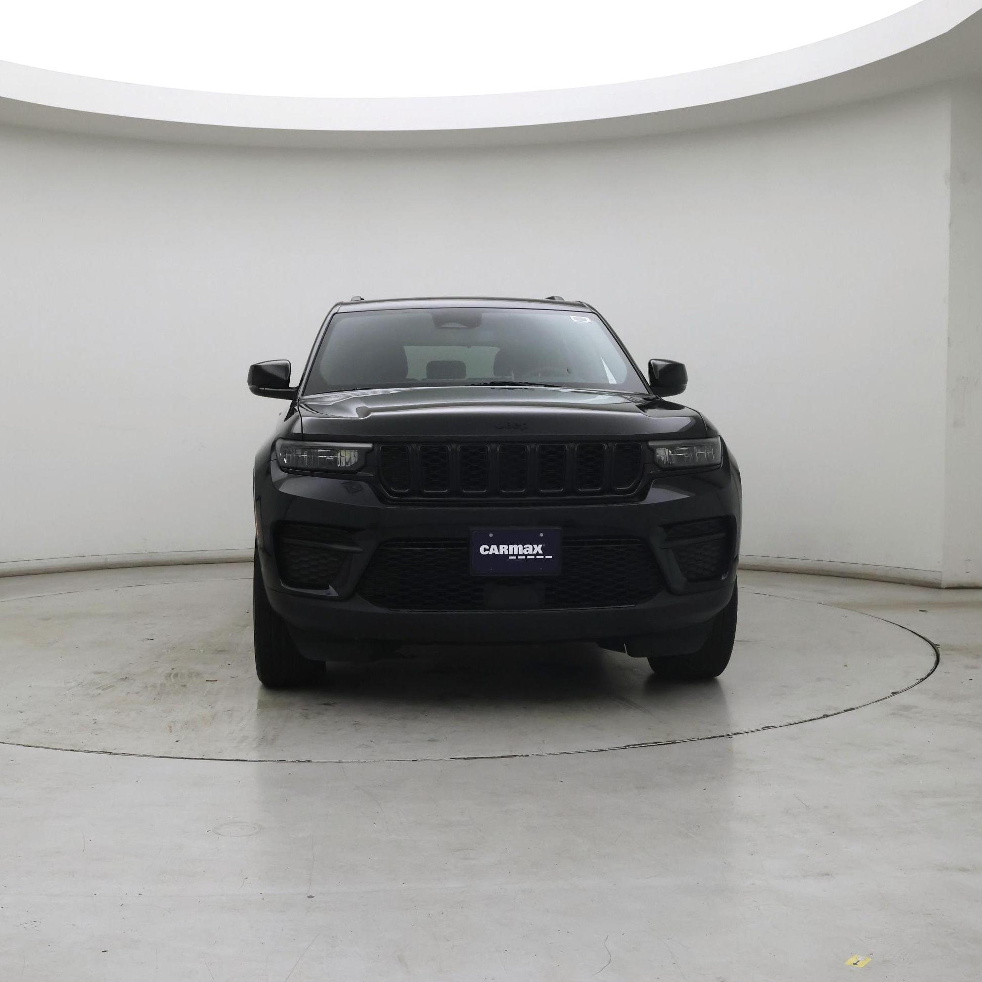 Thumbnail: 2023 Jeep Grand Cherokee - 5