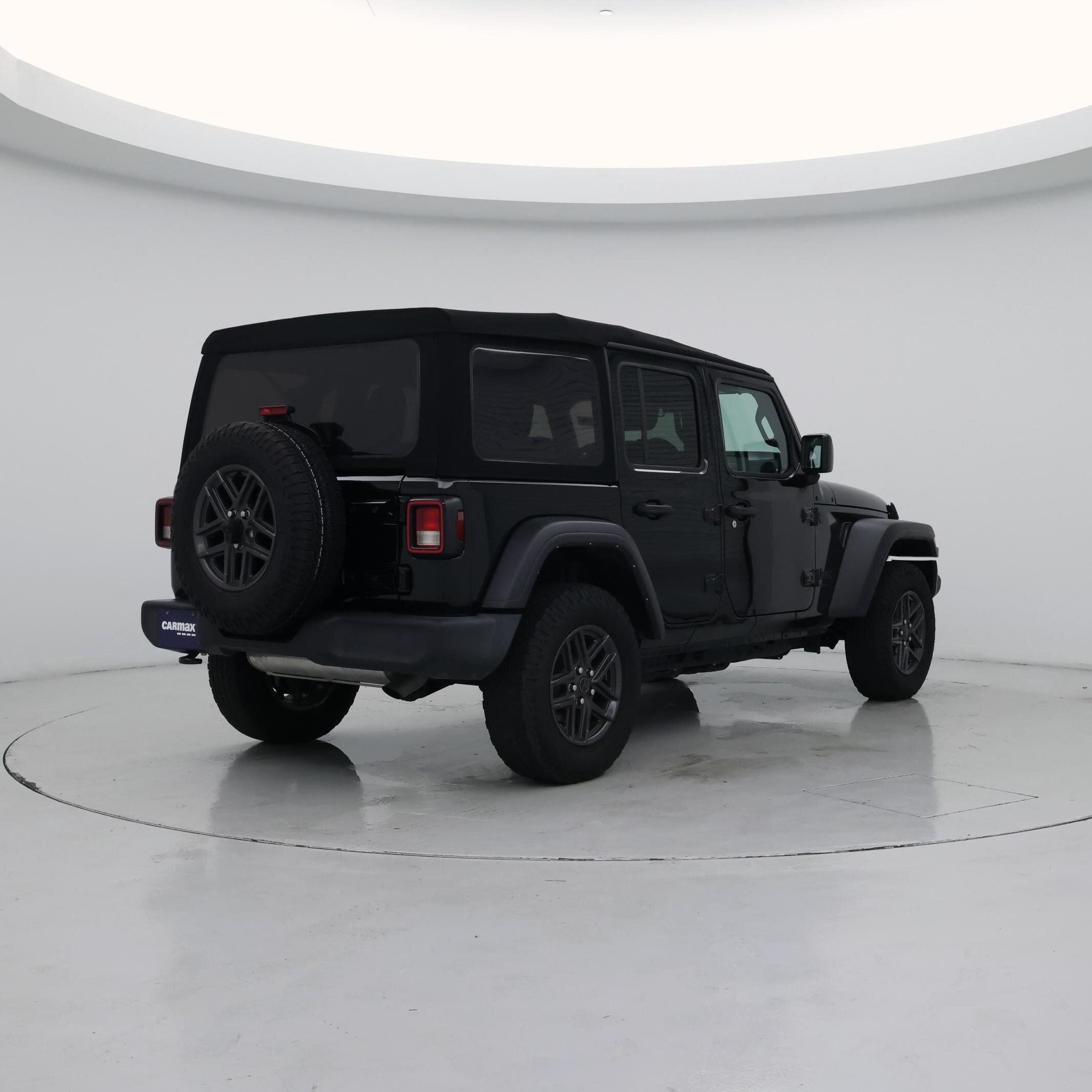 Thumbnail: 2024 Jeep Wrangler - 8