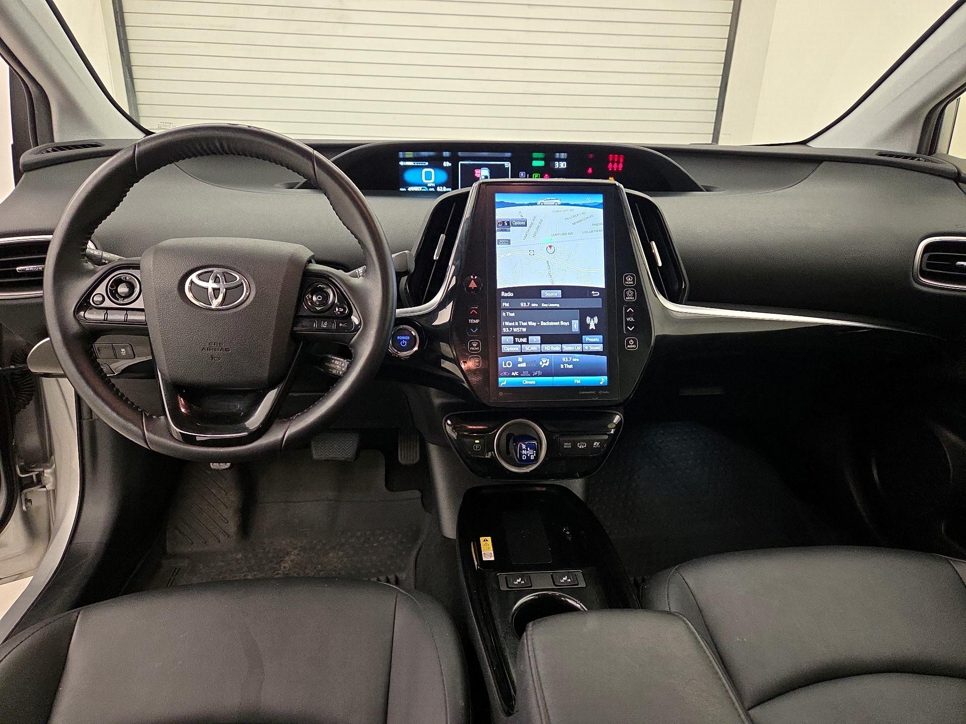 Thumbnail: 2022 Toyota Prius Prime - 9