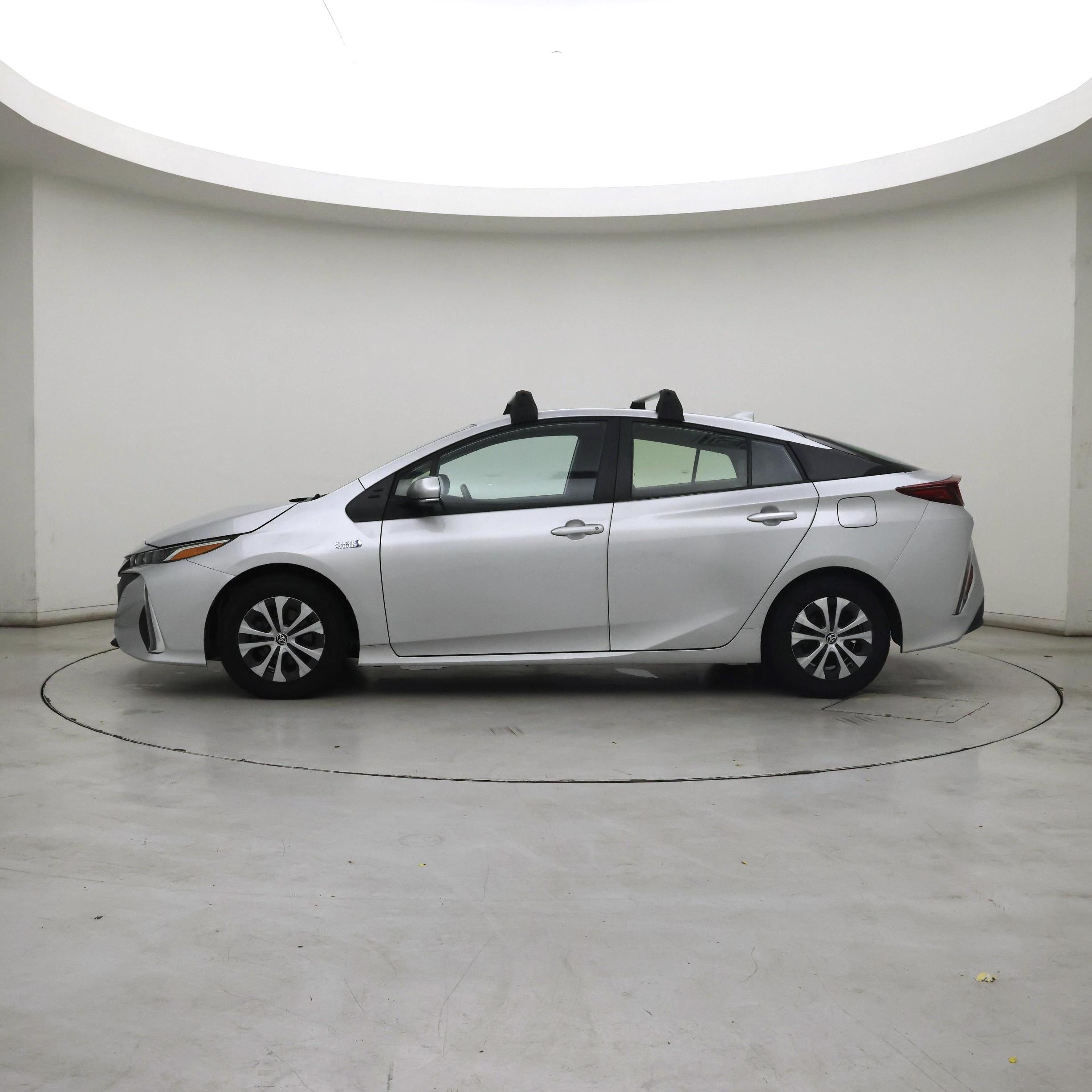 Thumbnail: 2022 Toyota Prius Prime - 3