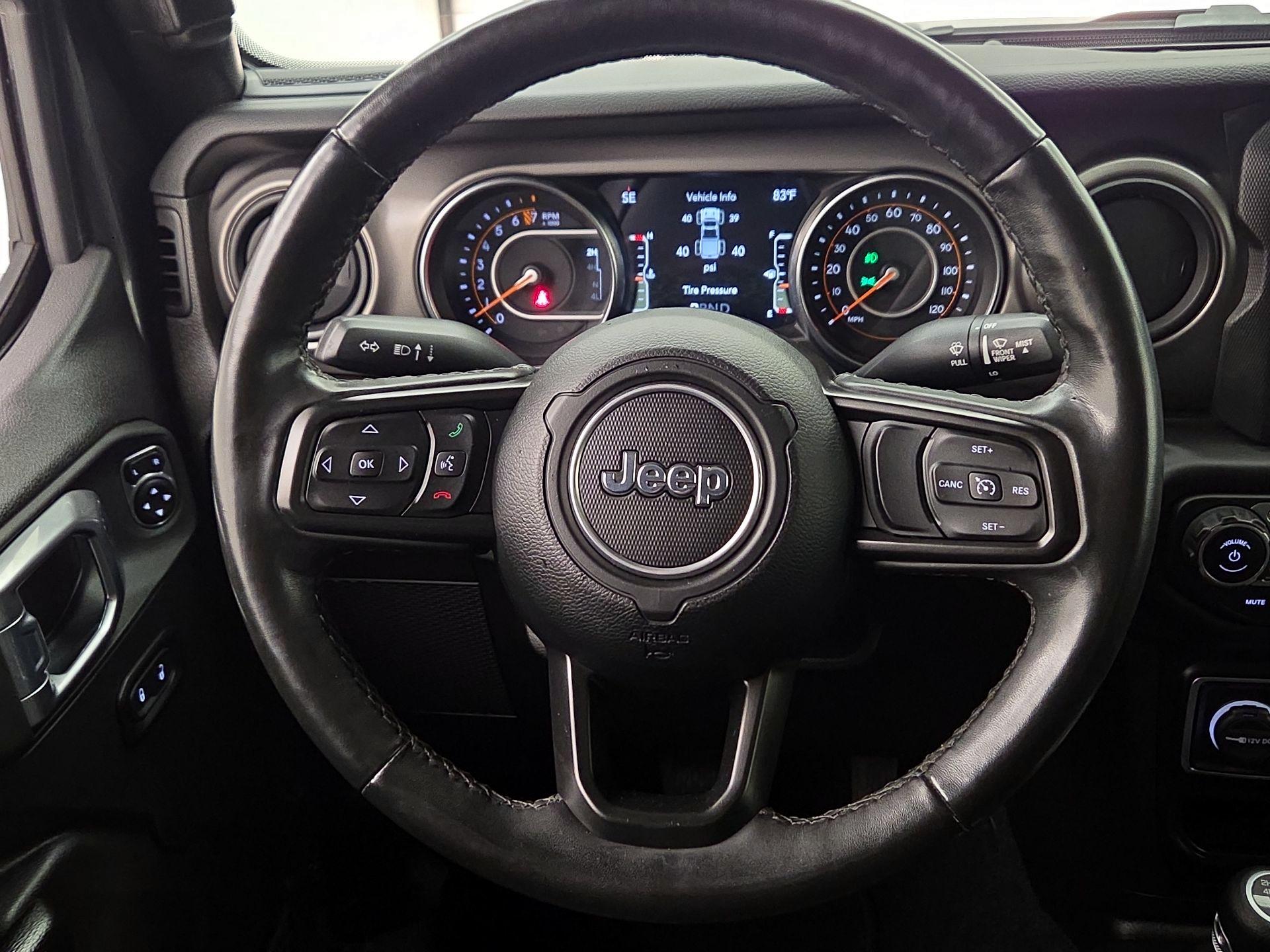 Thumbnail: 2021 Jeep Gladiator - 10