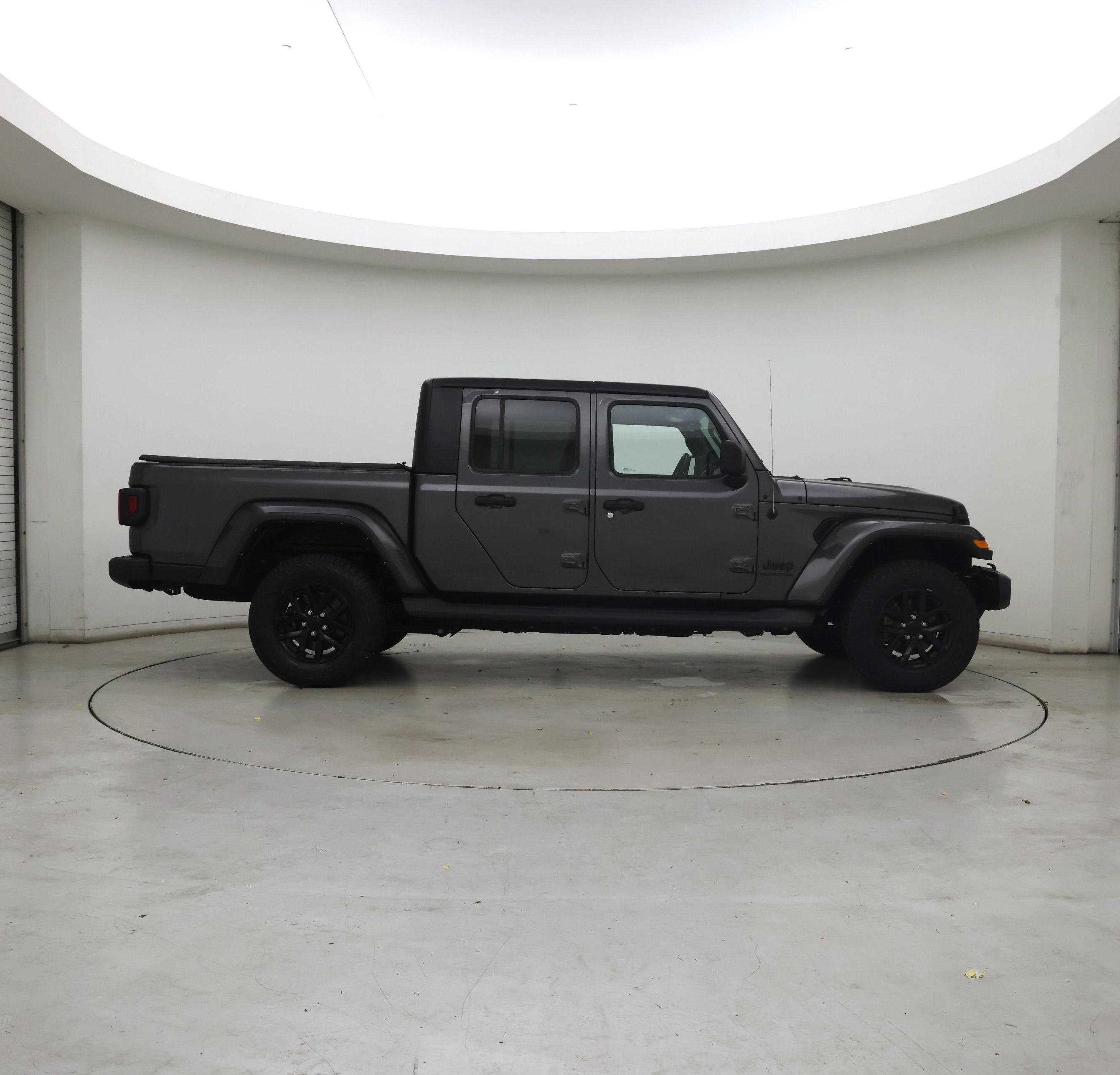 Thumbnail: 2021 Jeep Gladiator - 7
