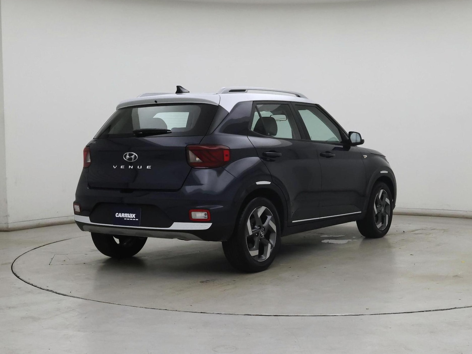 2022 Hyundai Venue Limited - Photo 9