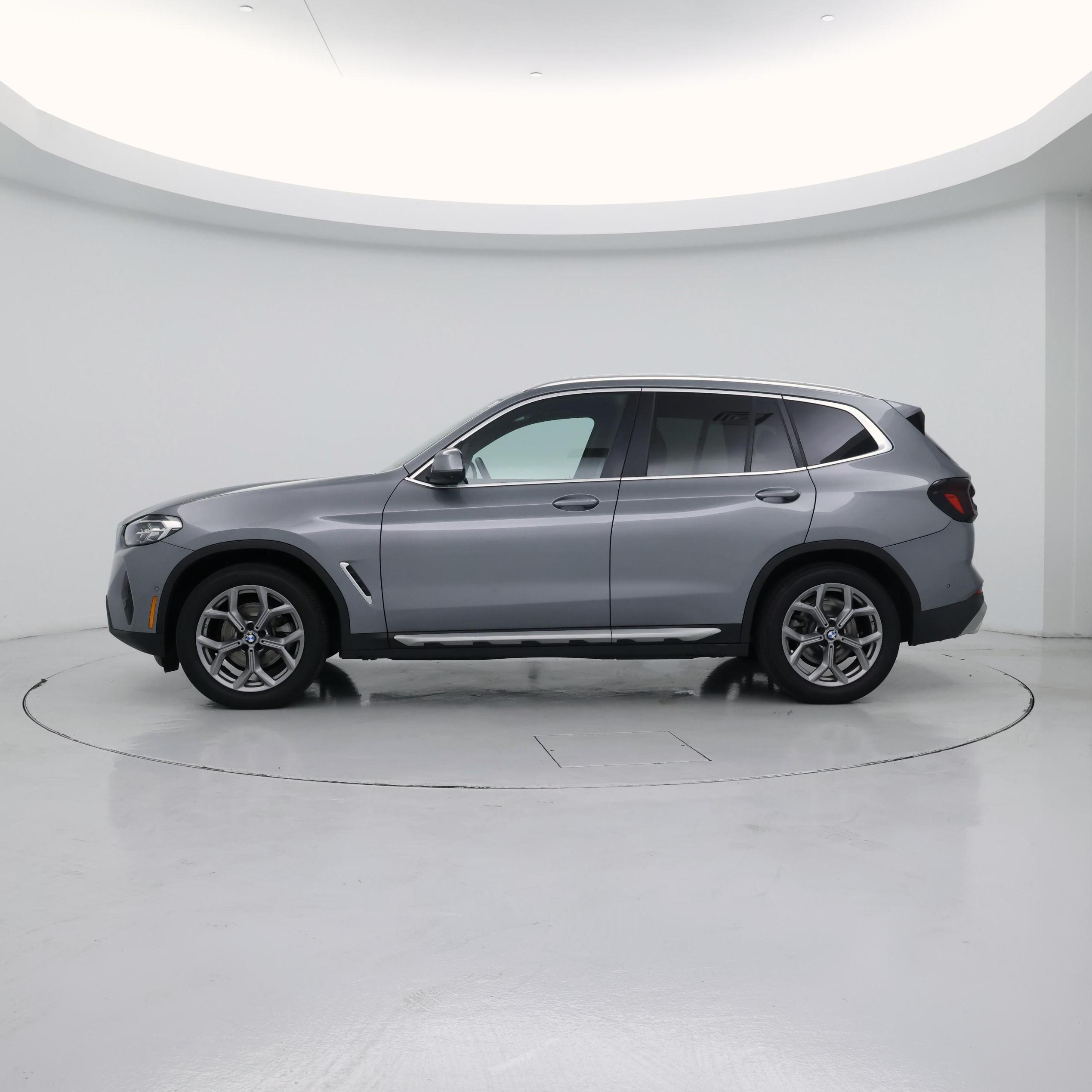 Thumbnail: 2023 BMW X3 - 3
