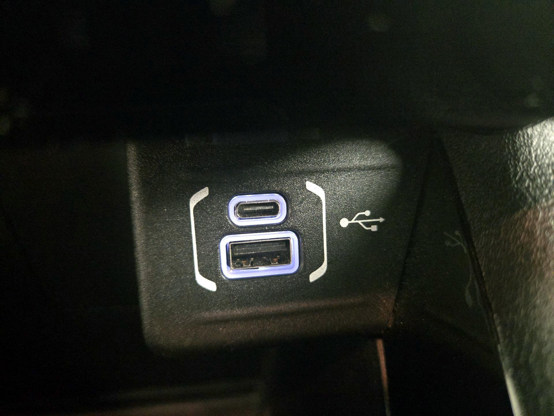 Thumbnail: 2022 Jeep Compass - 19