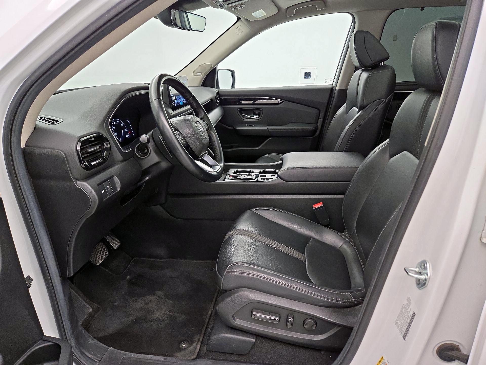 Thumbnail: 2023 Honda Pilot - 11