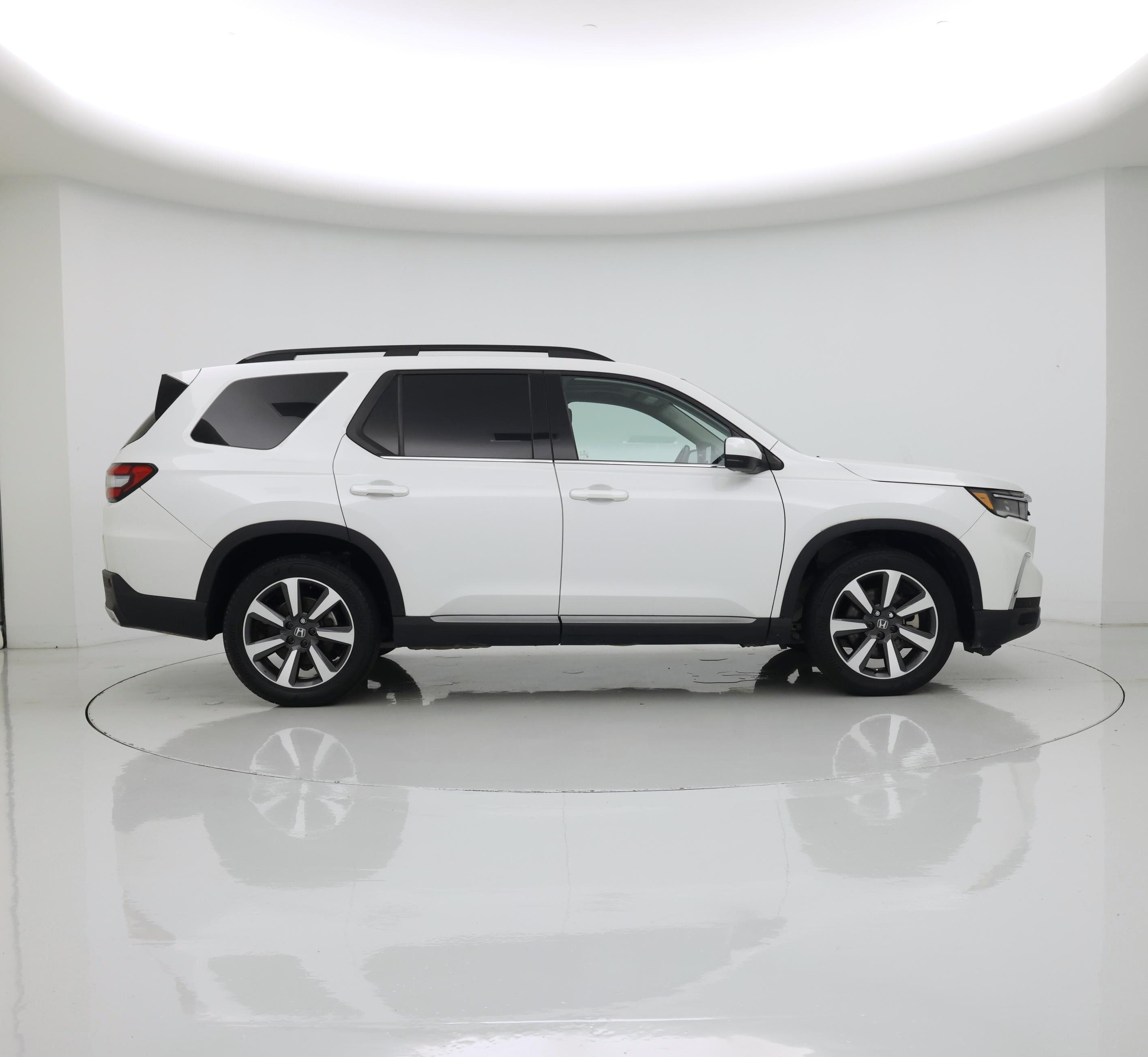 Thumbnail: 2023 Honda Pilot - 7