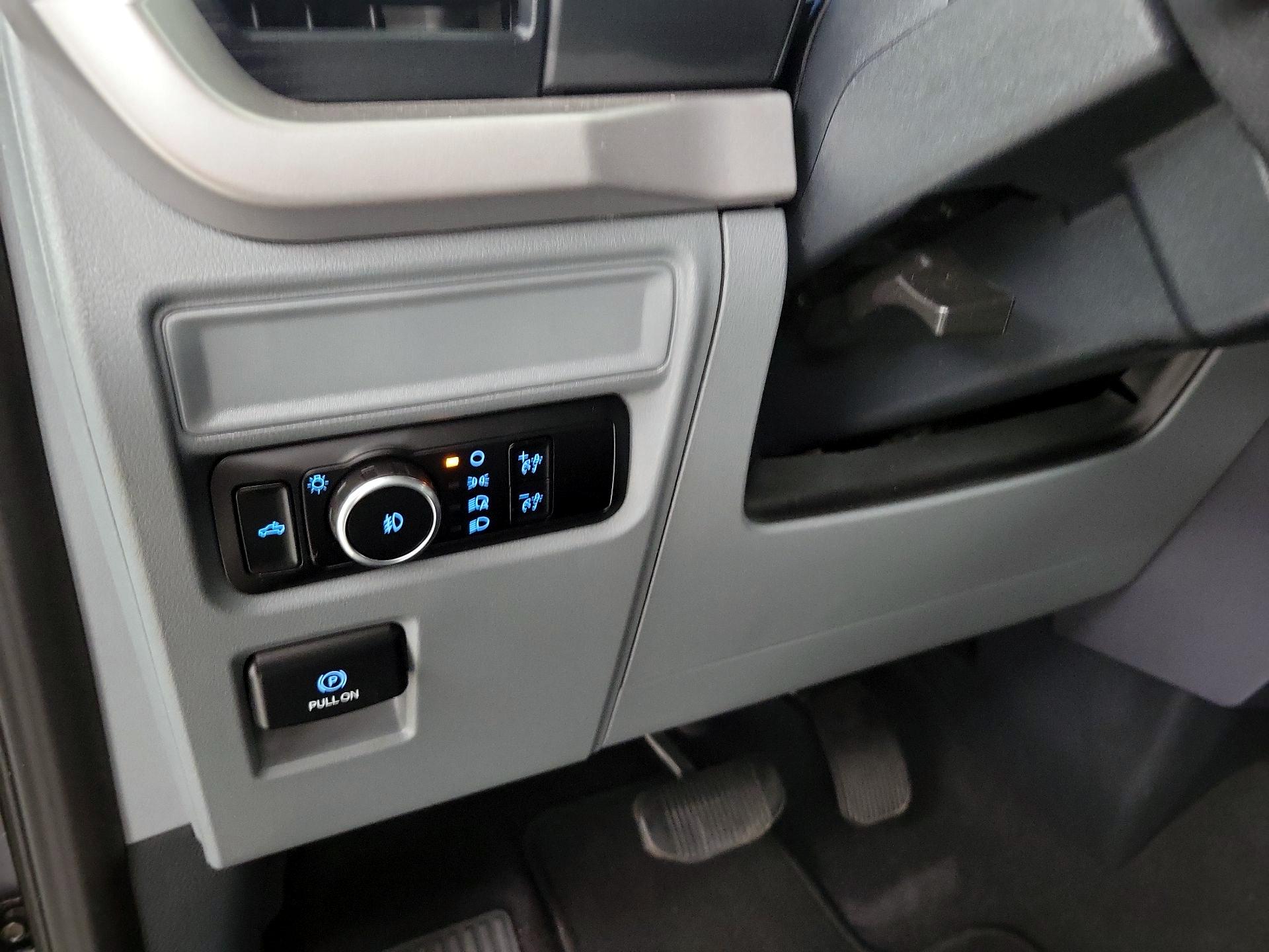 Thumbnail: 2023 Ford F-150 - 13