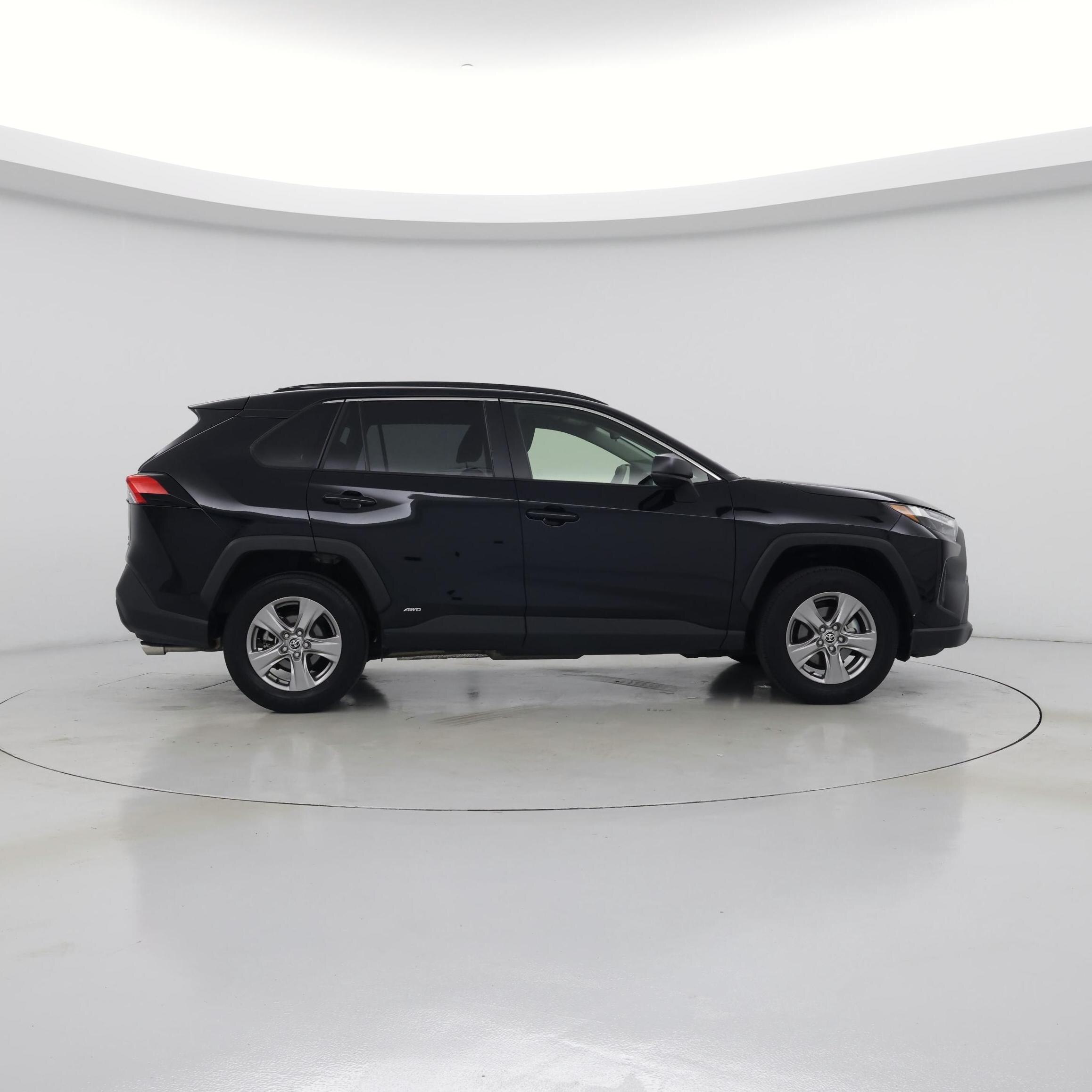 Thumbnail: 2025 Toyota RAV4 - 7
