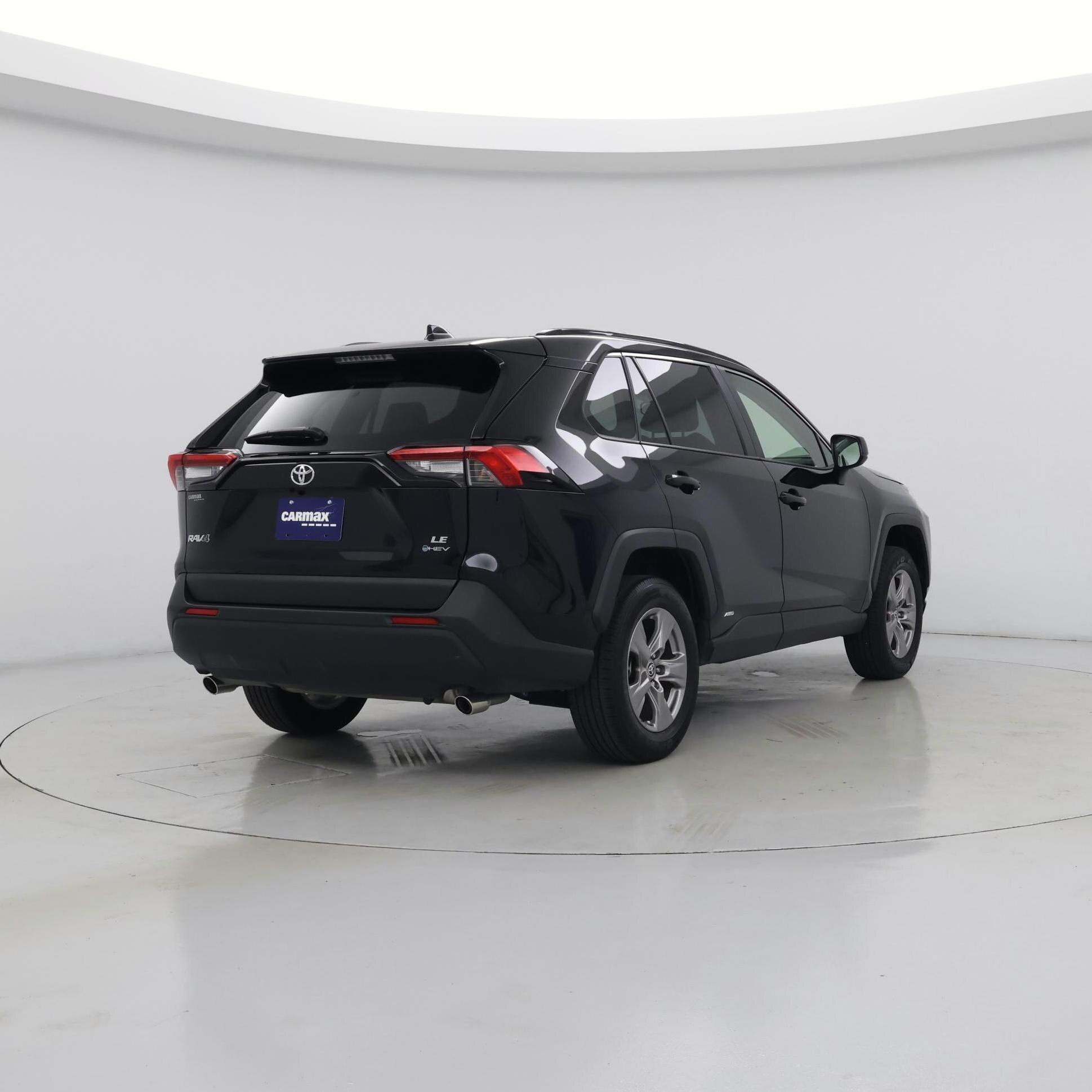 Thumbnail: 2025 Toyota RAV4 - 8