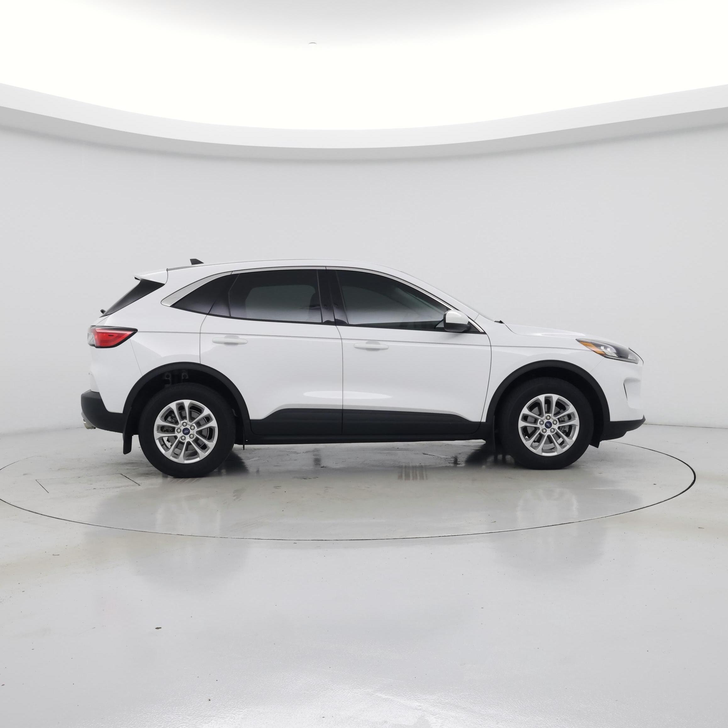 Thumbnail: 2021 Ford Escape - 7