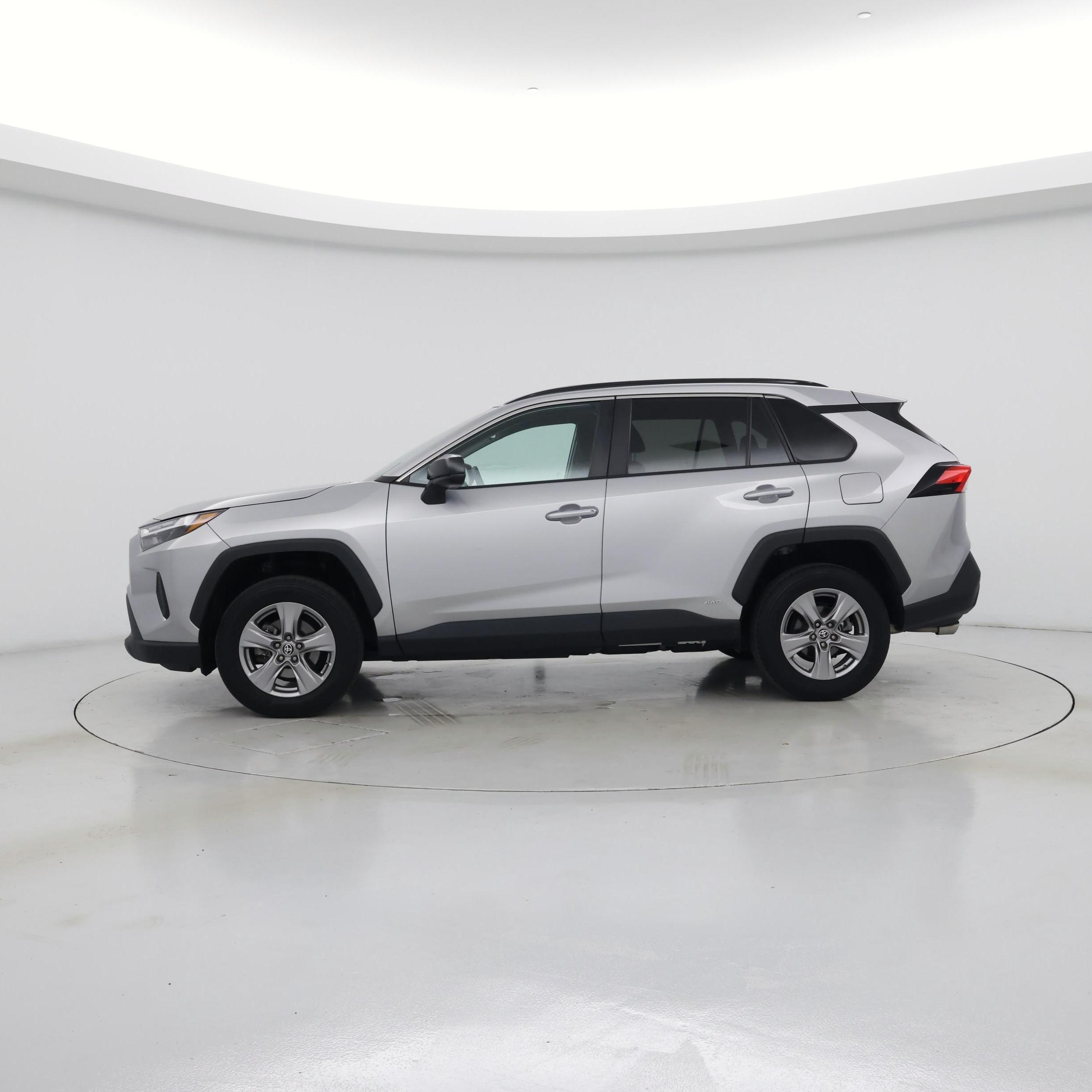 Thumbnail: 2024 Toyota RAV4 - 3