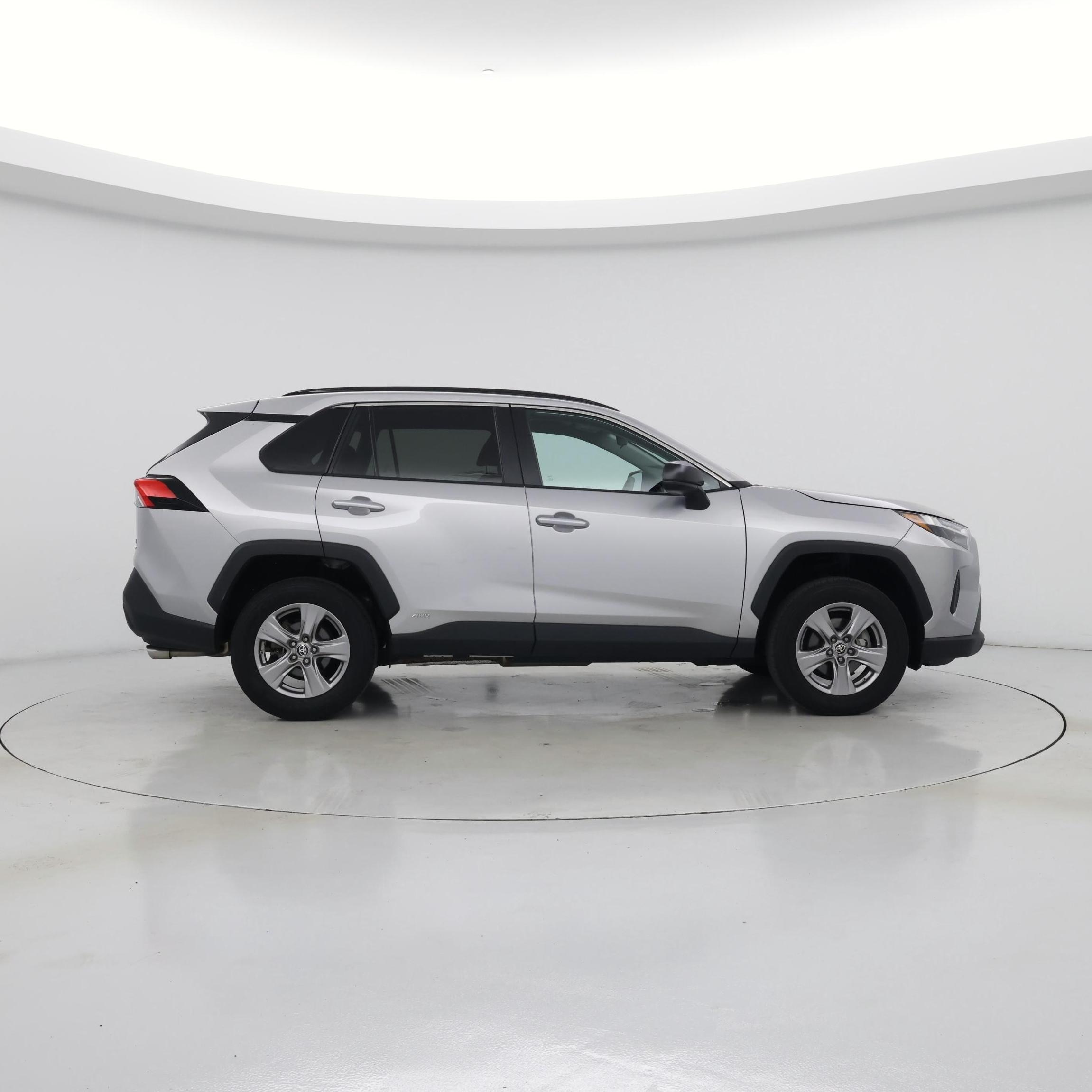 Thumbnail: 2024 Toyota RAV4 - 7