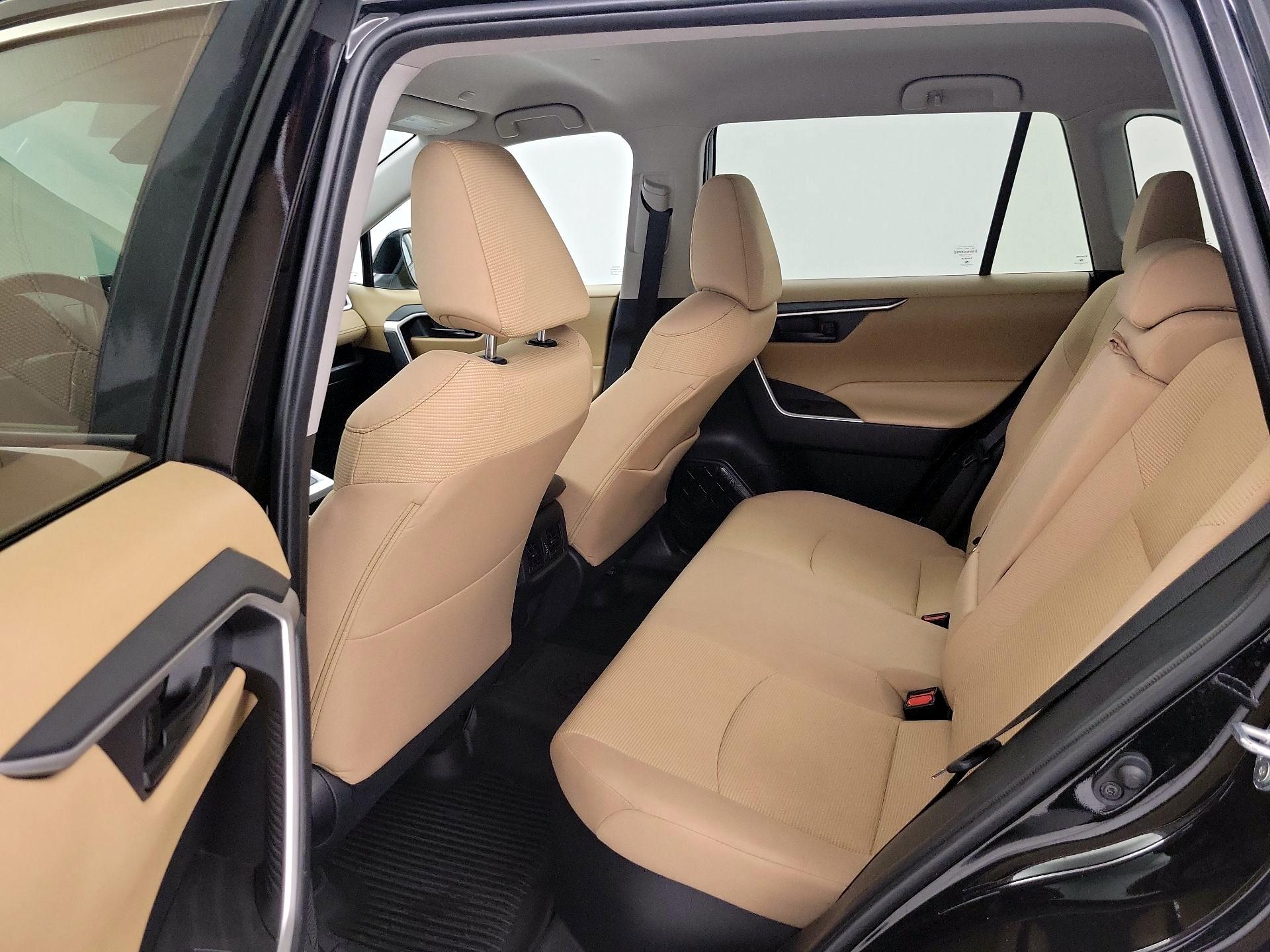 Thumbnail: 2024 Toyota RAV4 - 19