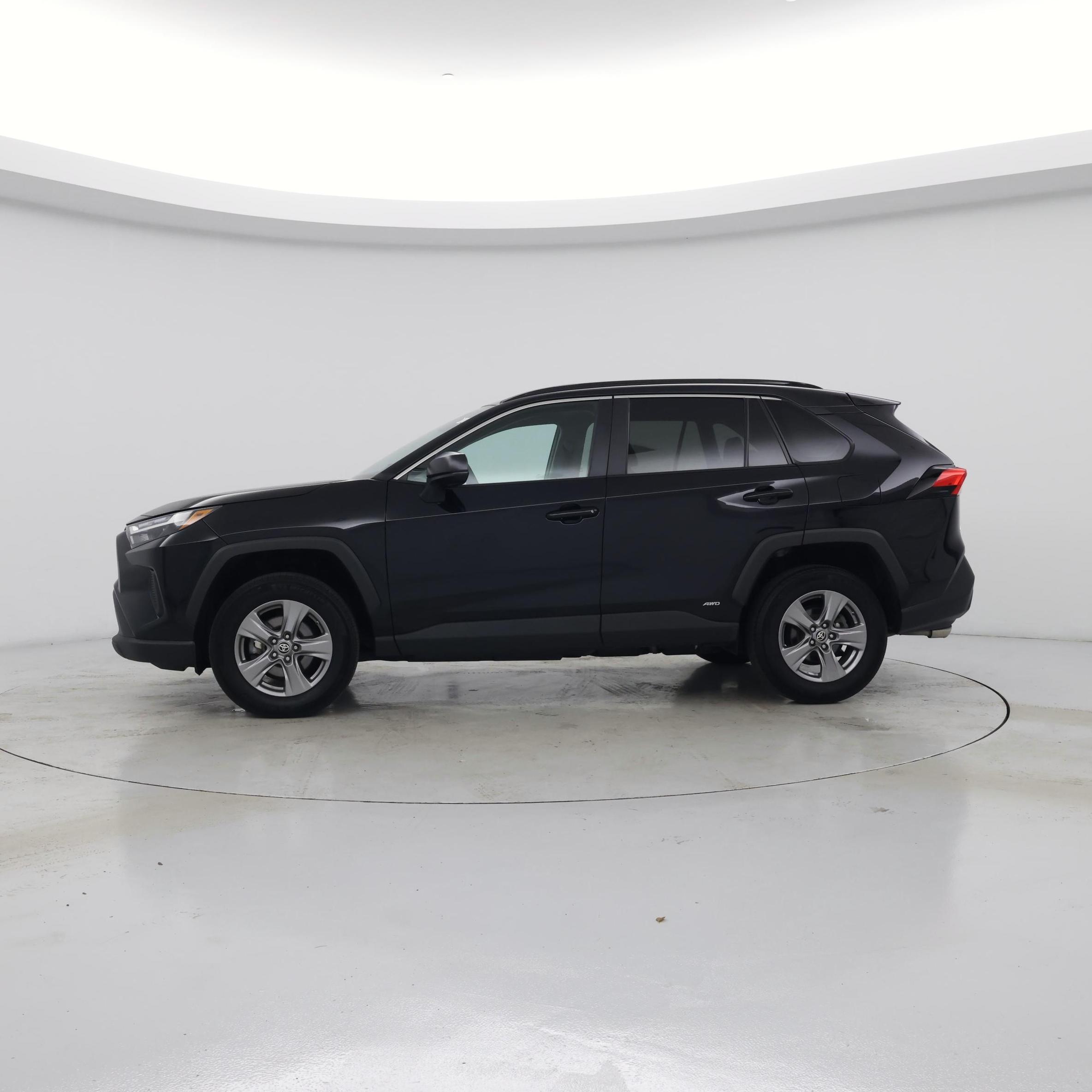 Thumbnail: 2024 Toyota RAV4 - 3