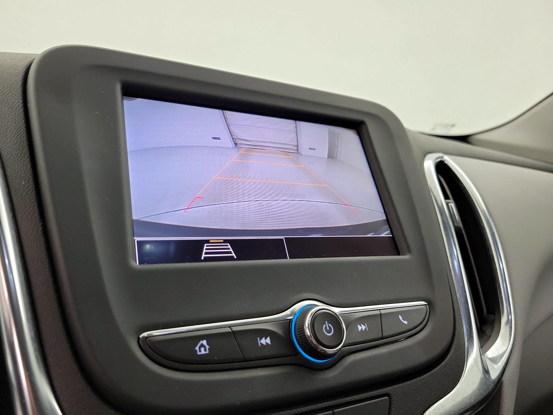 Thumbnail: 2022 Chevrolet Equinox - 14