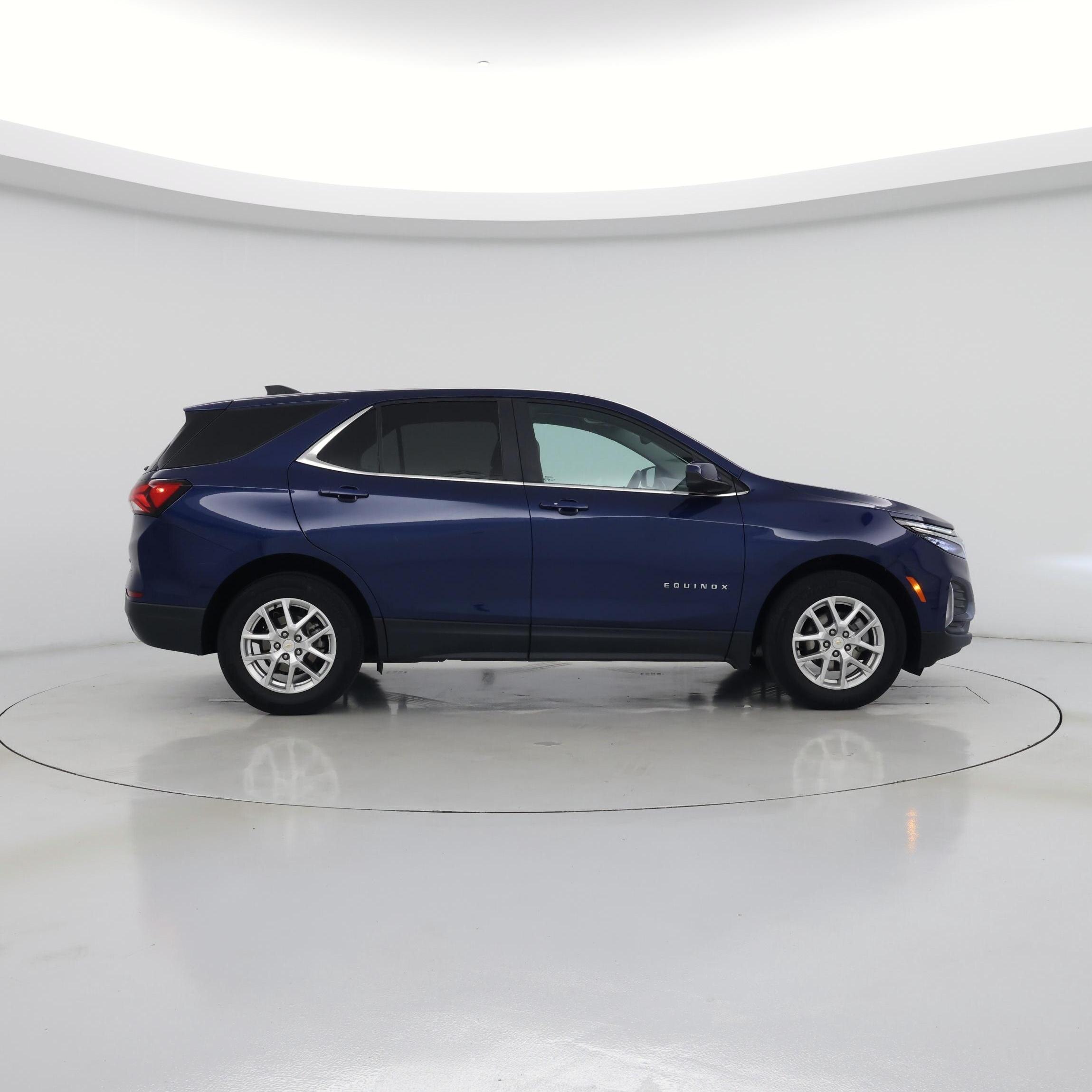 Thumbnail: 2022 Chevrolet Equinox - 7