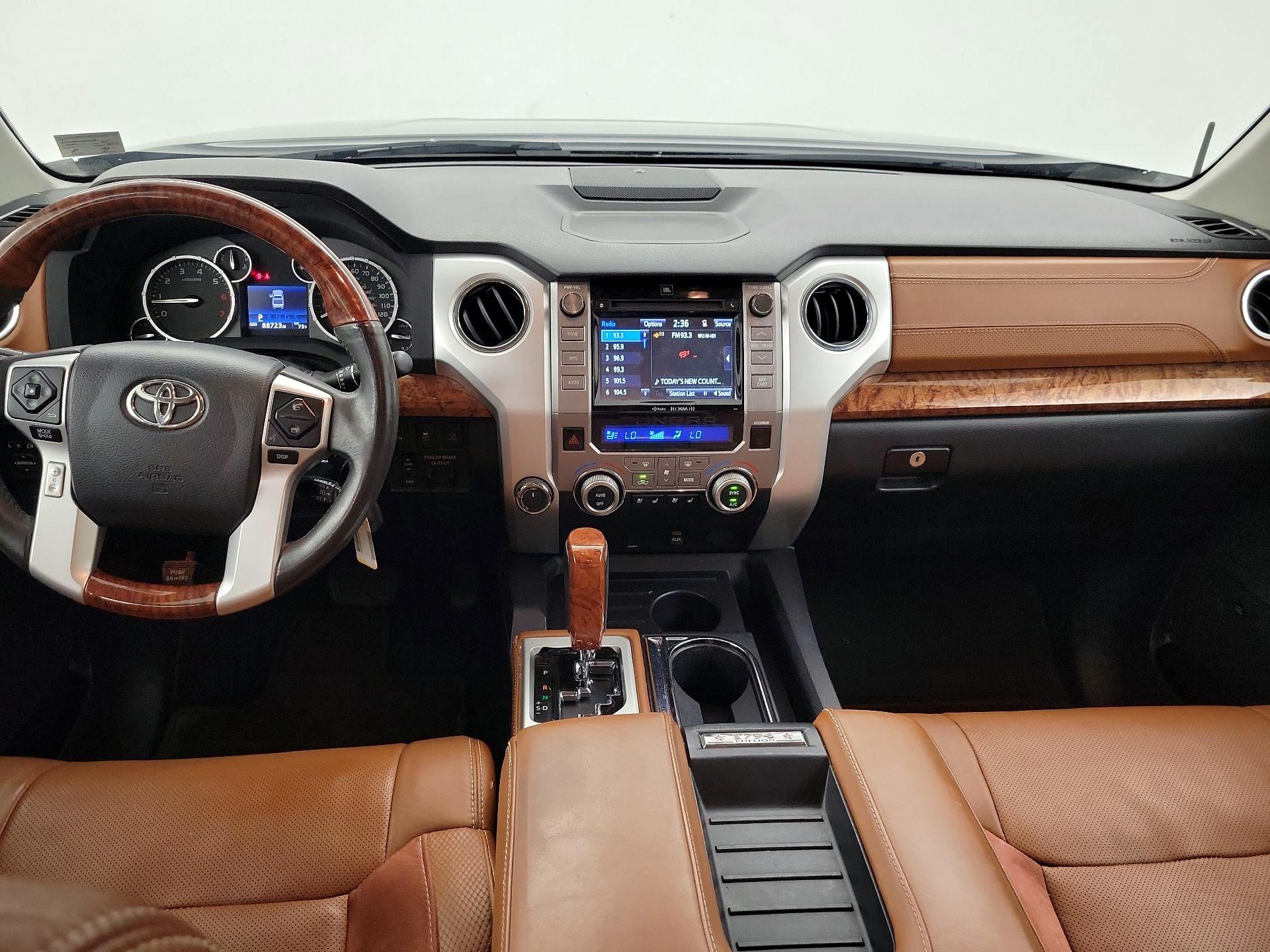 Thumbnail: 2017 Toyota Tundra - 9