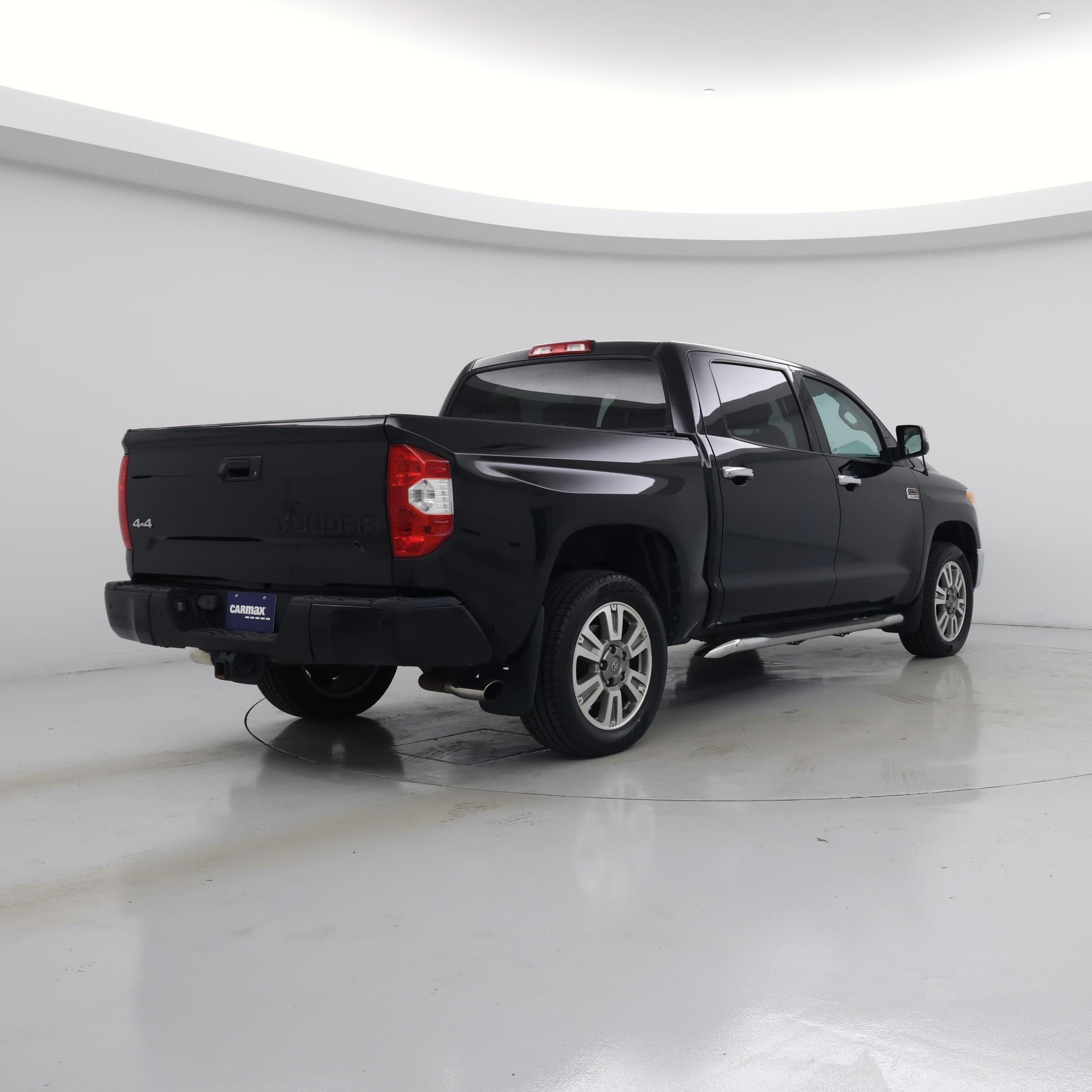 Thumbnail: 2017 Toyota Tundra - 8