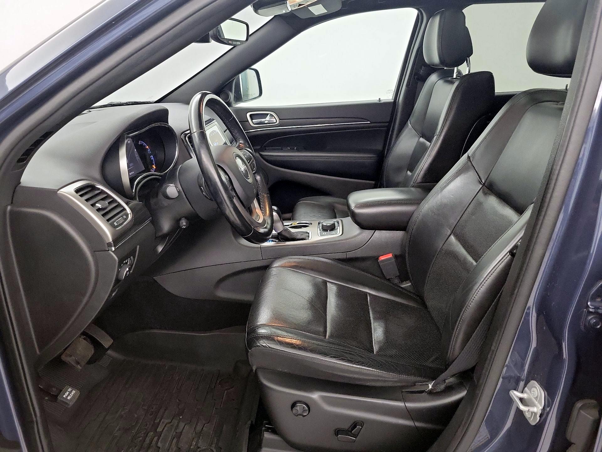 Thumbnail: 2021 Jeep Grand Cherokee - 11
