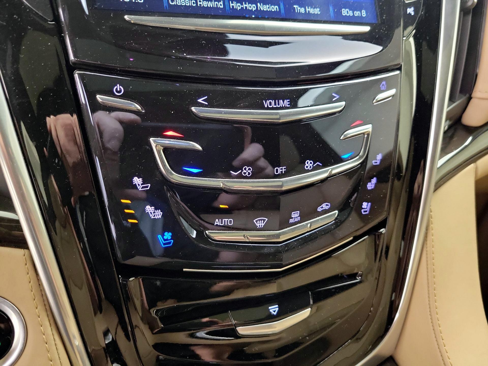 Thumbnail: 2020 Cadillac Escalade - 16