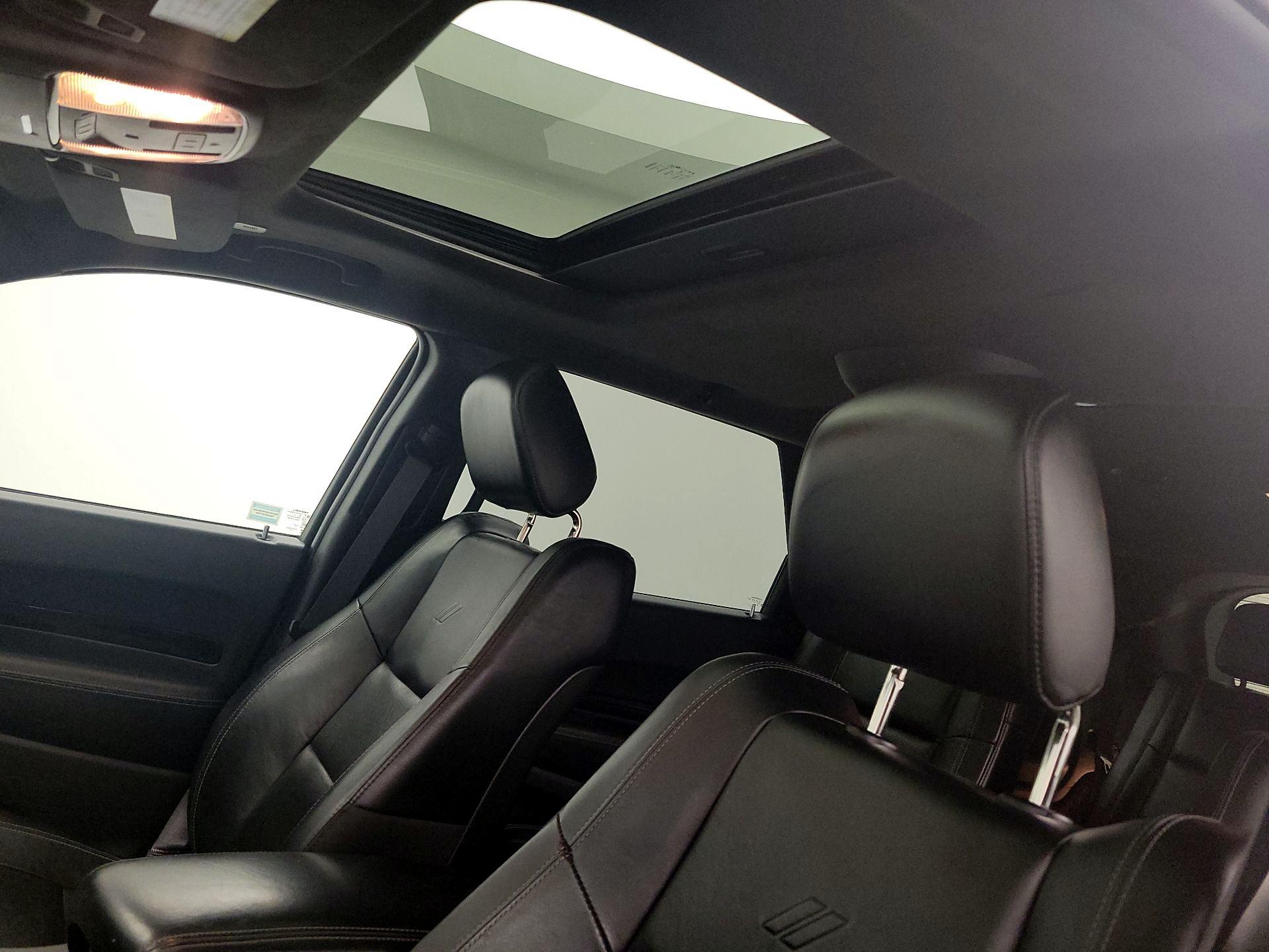 Thumbnail: 2022 Dodge Durango - 20