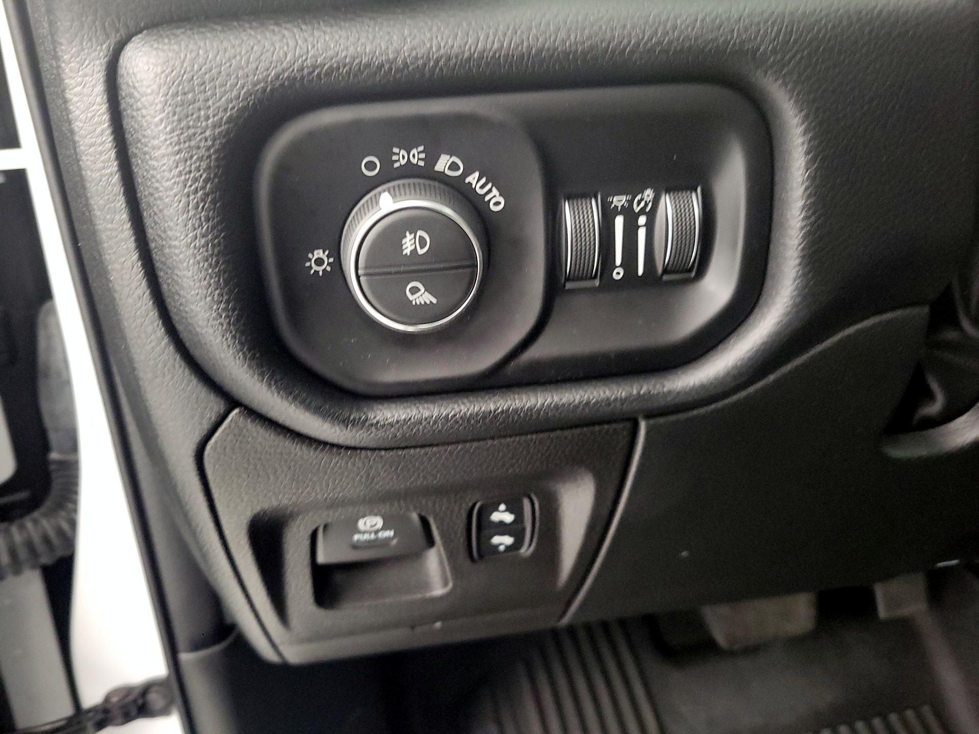 Thumbnail: 2022 RAM 1500 - 13
