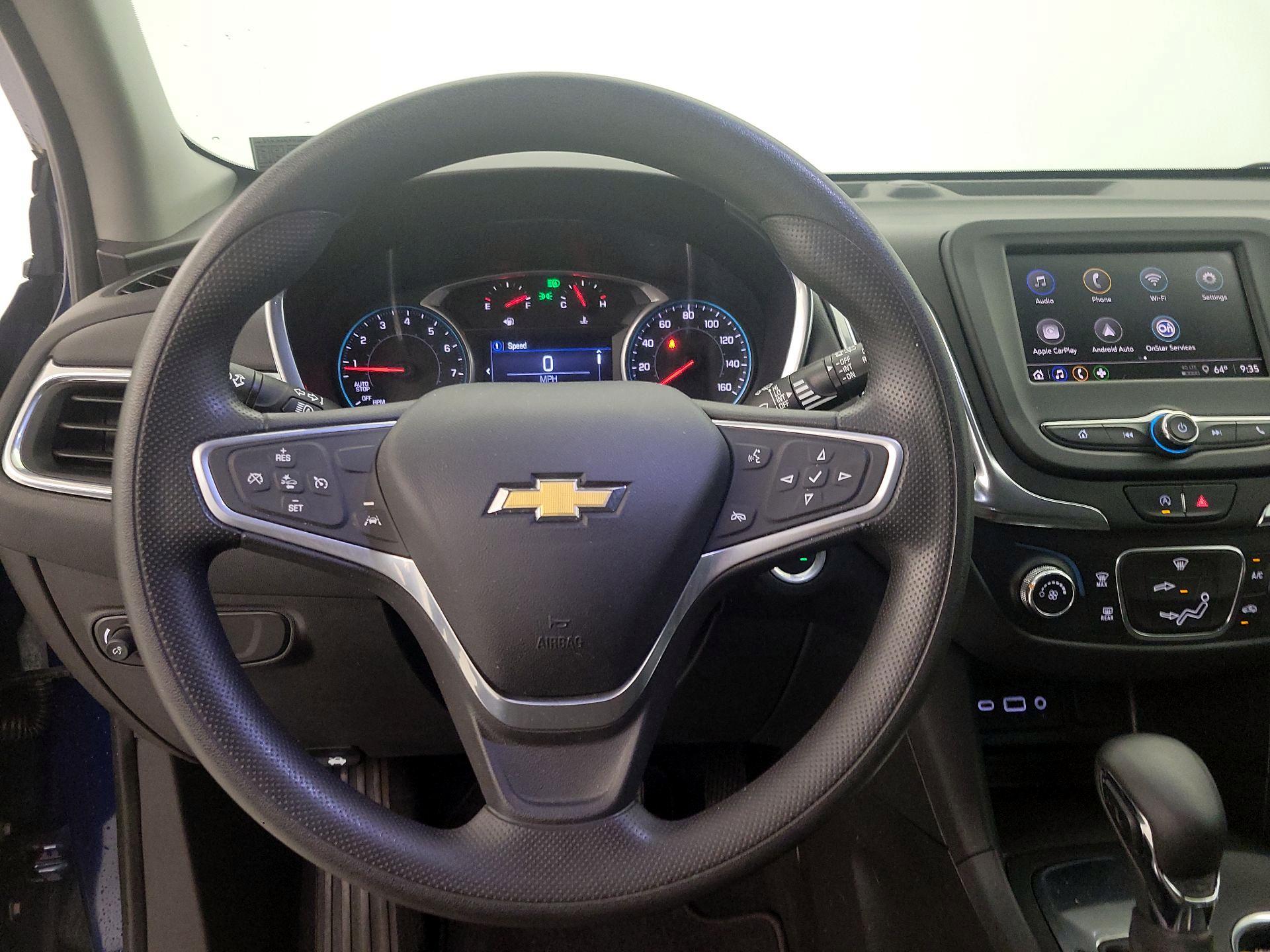Thumbnail: 2022 Chevrolet Equinox - 10