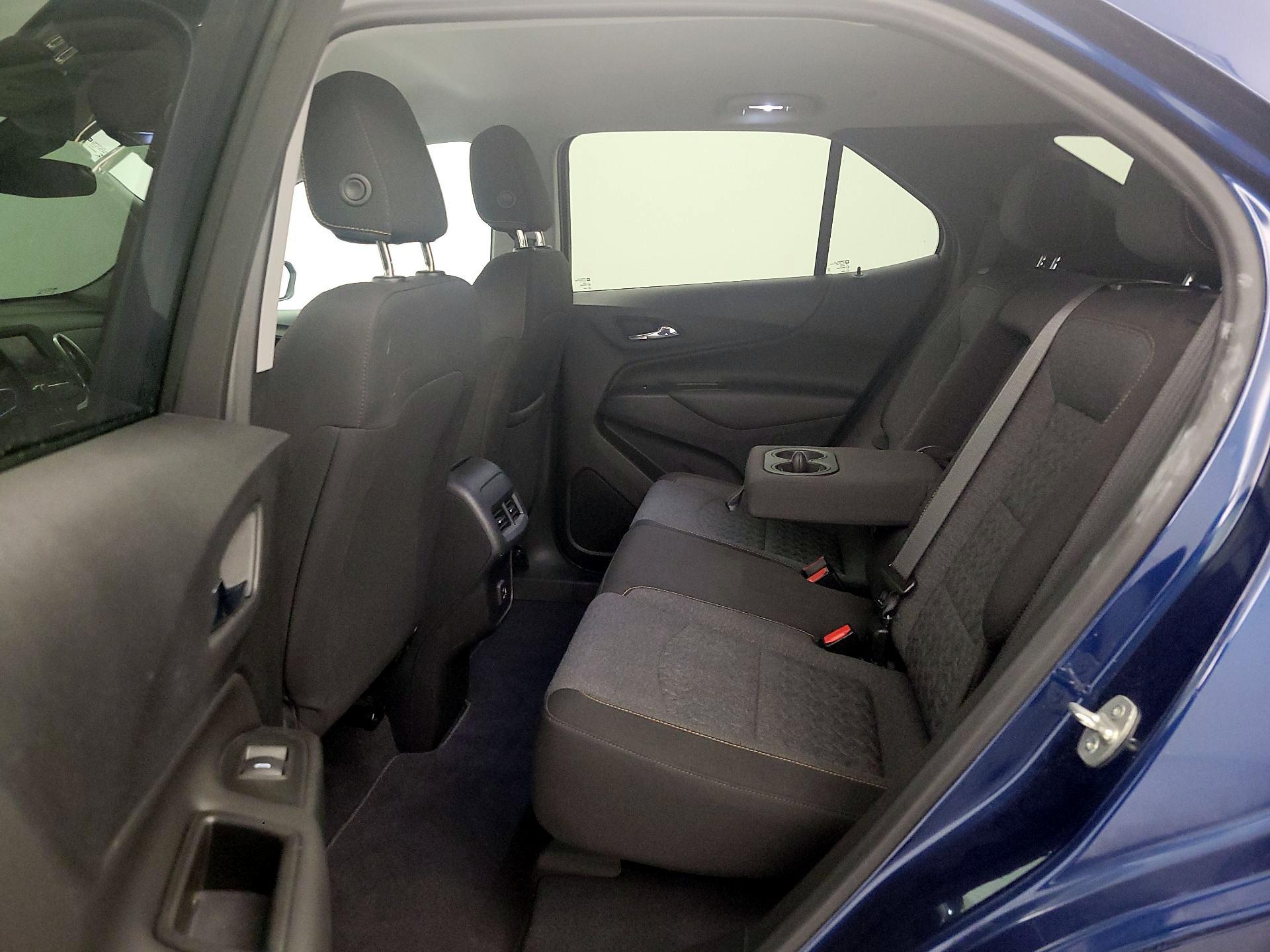 Thumbnail: 2022 Chevrolet Equinox - 19